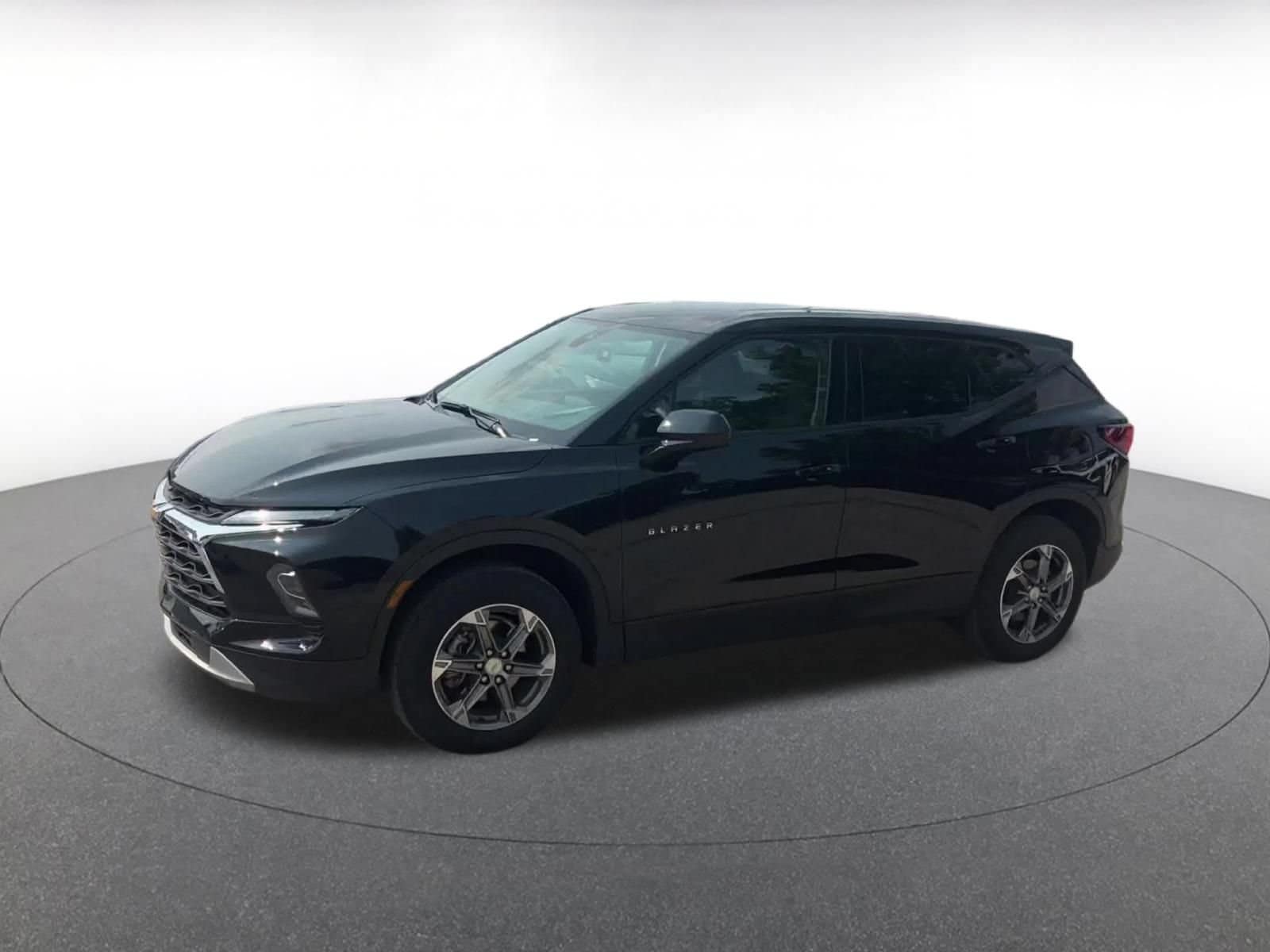 Thumbnail: 2026 Chevrolet Blazer - 7