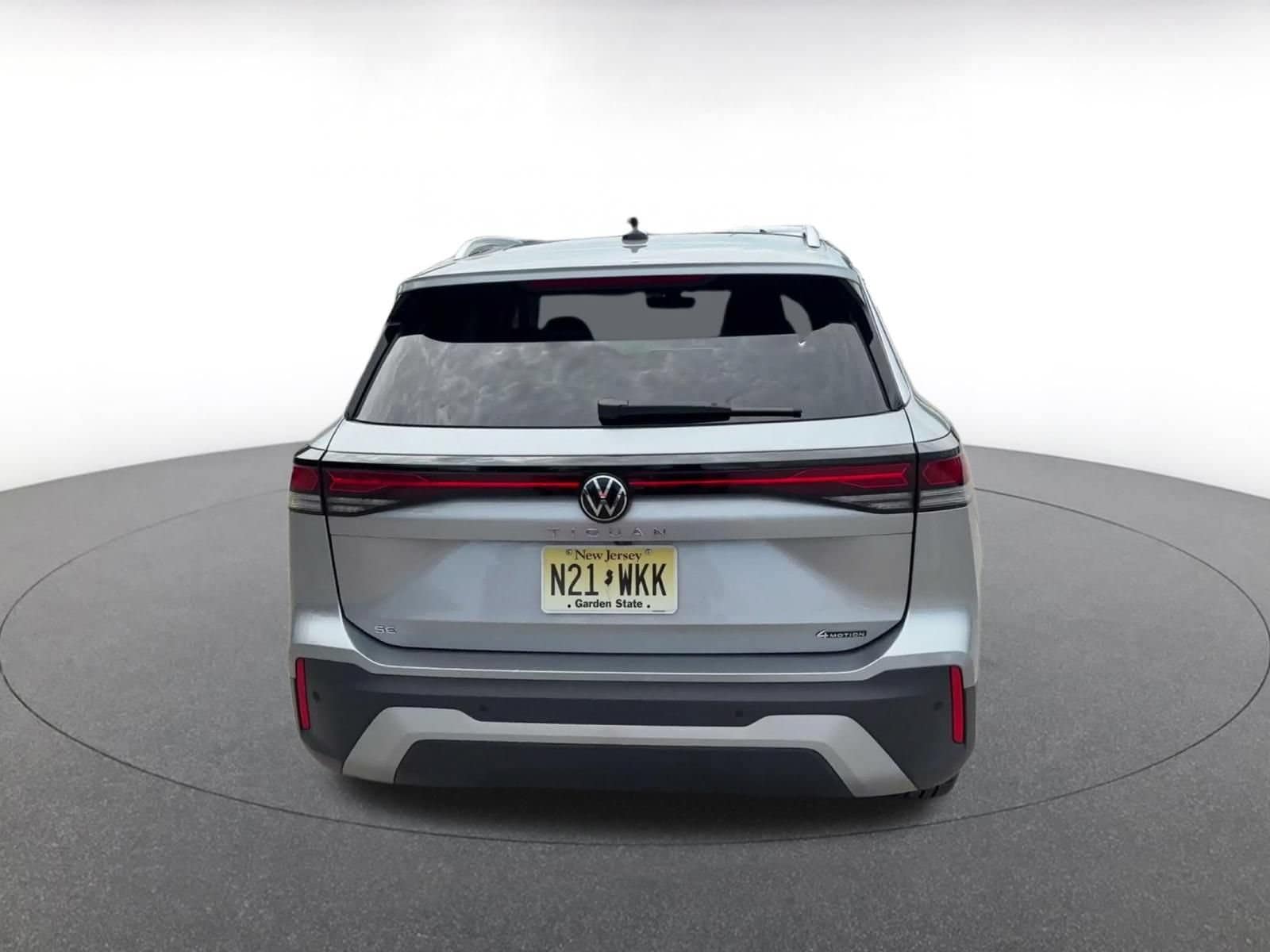 Thumbnail: 2026 Volkswagen Tiguan - 12
