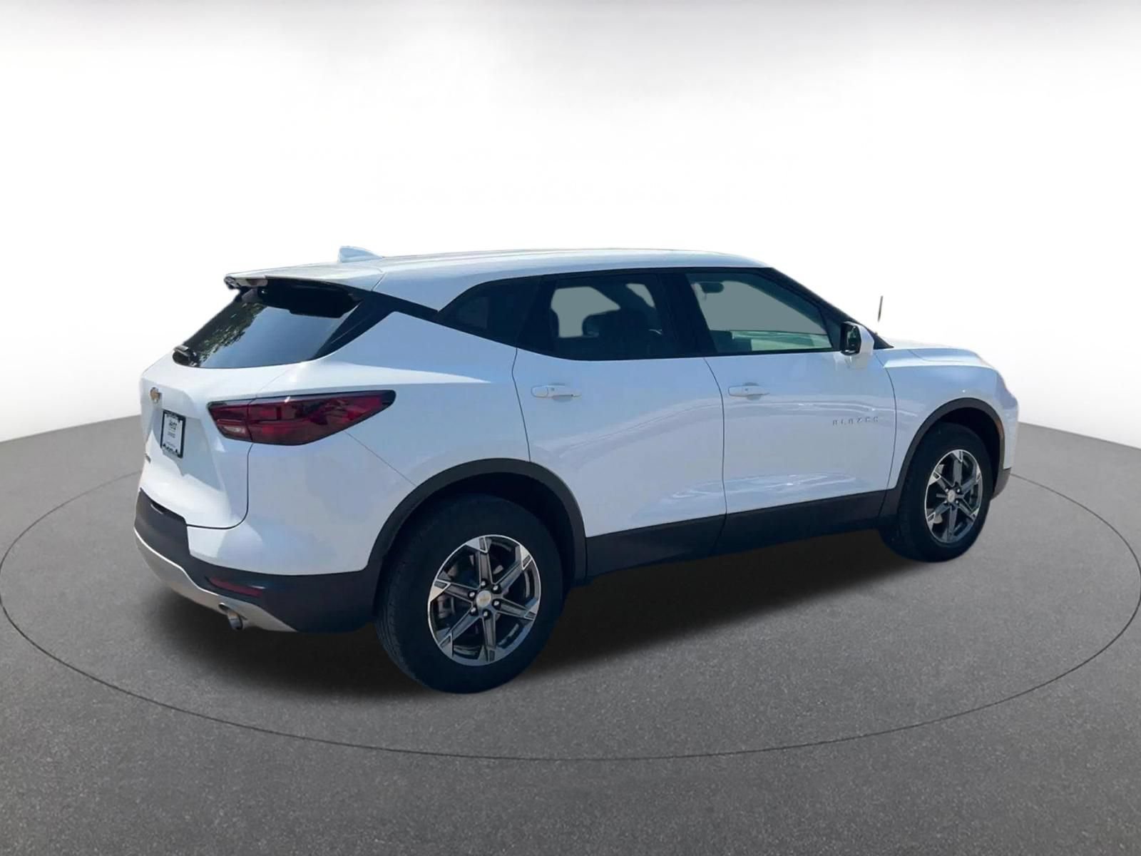 Thumbnail: 2025 Chevrolet Blazer - 14