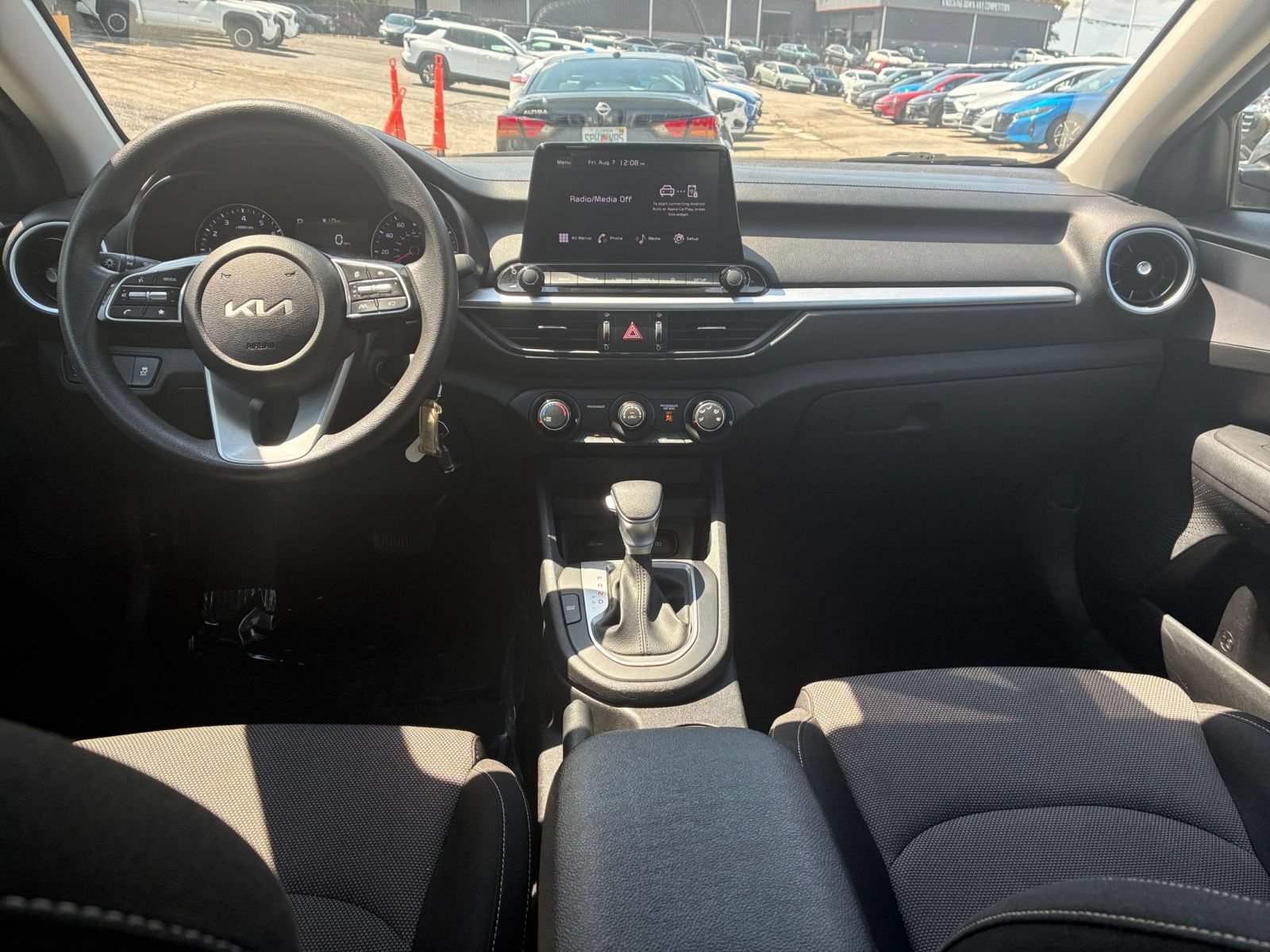 Thumbnail: 2024 Kia Forte - 27