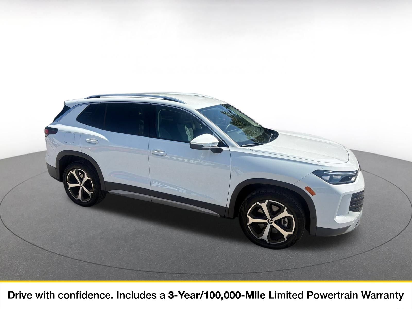 Thumbnail: 2026 Volkswagen Tiguan - 1