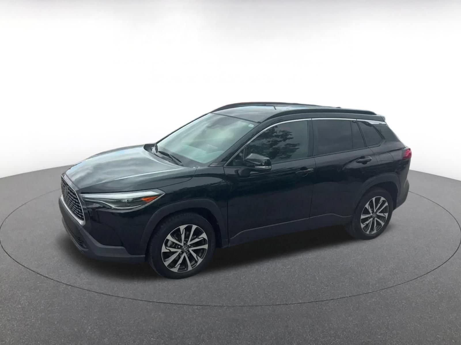 Thumbnail: 2022 Toyota Corolla Cross - 7