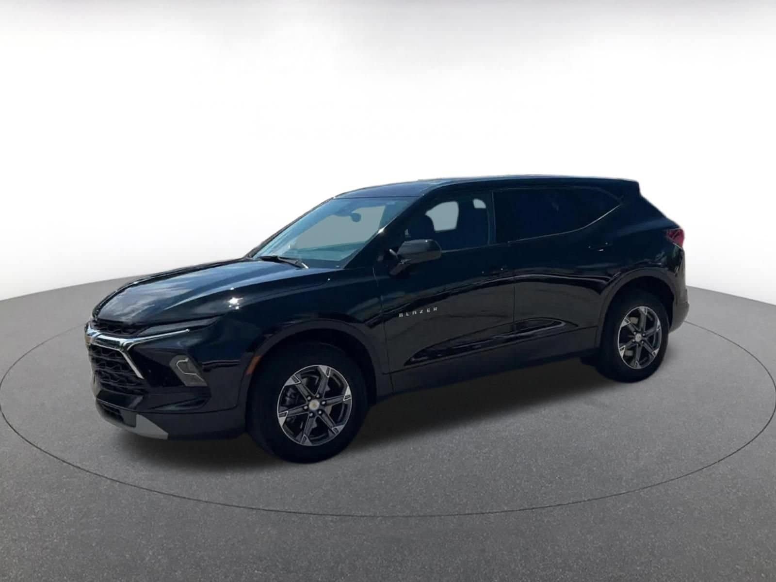 Thumbnail: 2025 Chevrolet Blazer - 7