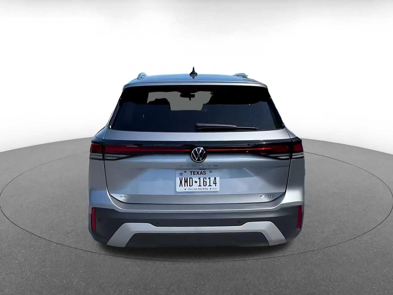 Thumbnail: 2026 Volkswagen Tiguan - 12