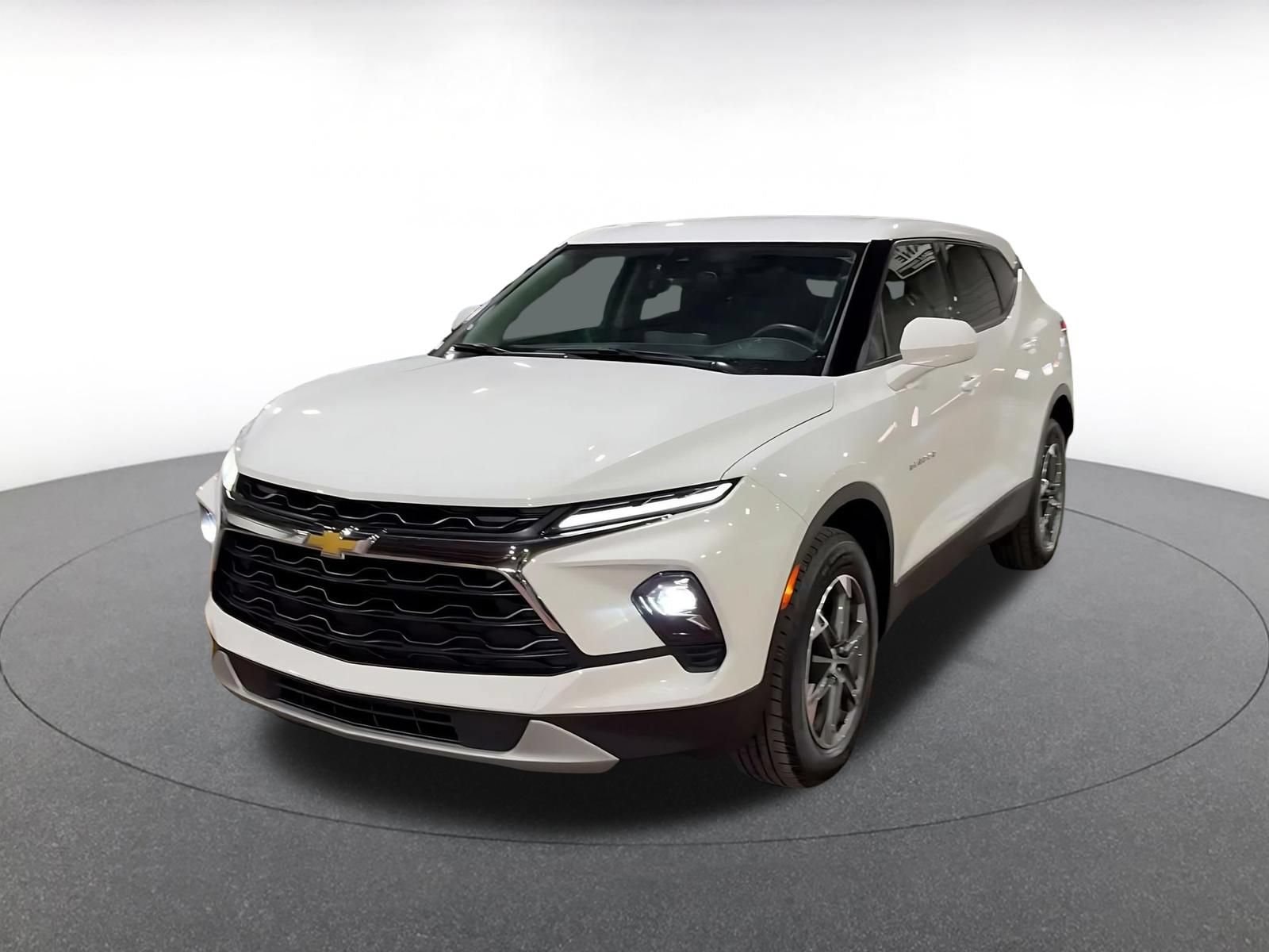 Thumbnail: 2026 Chevrolet Blazer - 6