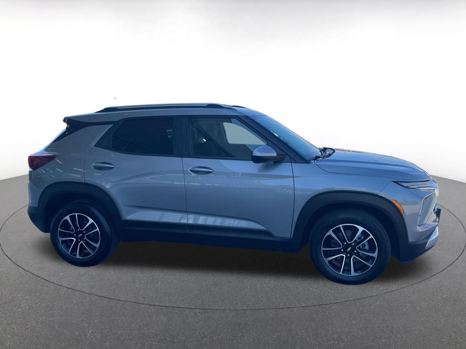 Thumbnail: 2025 Chevrolet TrailBlazer - 14