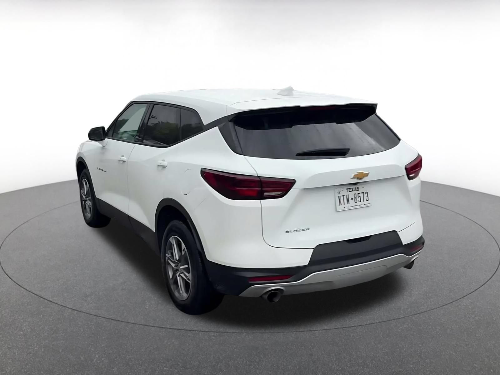 Thumbnail: 2026 Chevrolet Blazer - 10