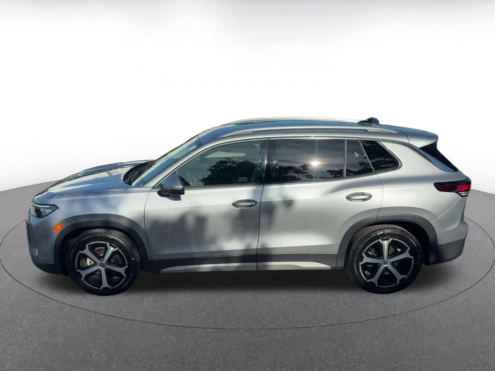 Thumbnail: 2026 Volkswagen Tiguan - 8