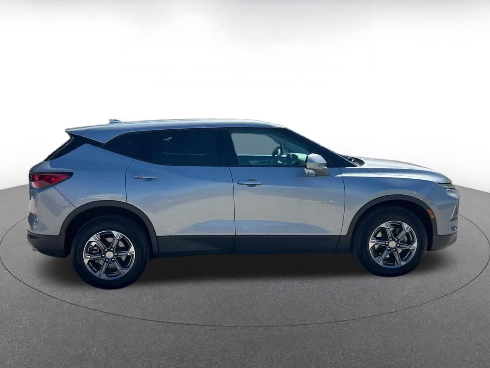 Thumbnail: 2026 Chevrolet Blazer - 15