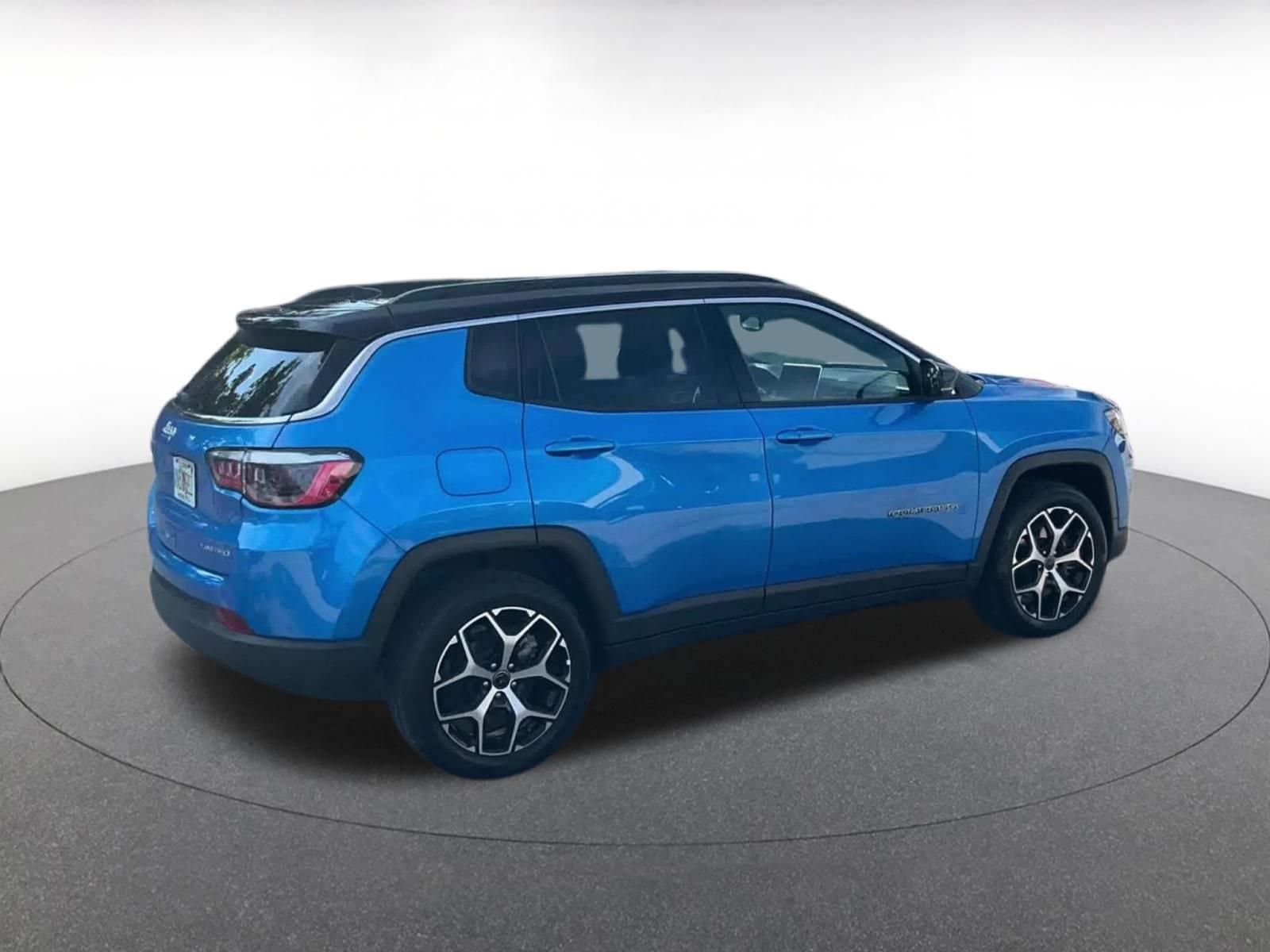 Thumbnail: 2025 Jeep Compass - 14