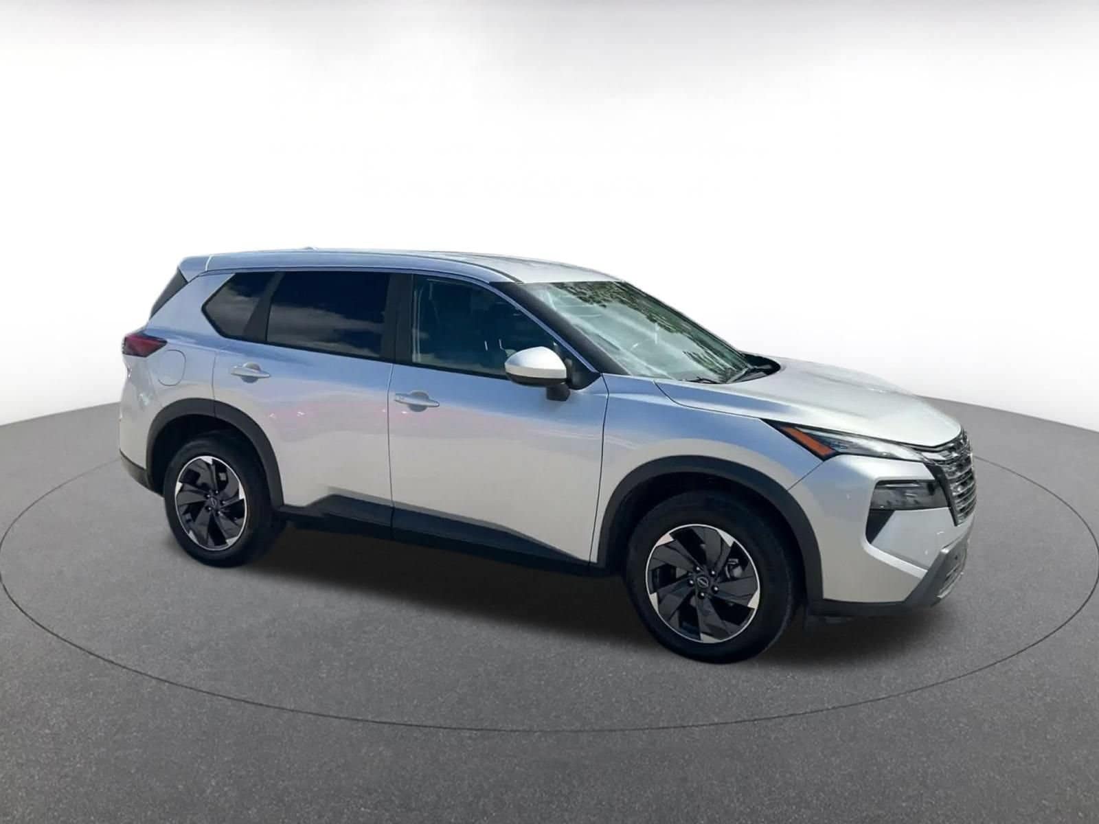 Thumbnail: 2025 Nissan Rogue - 2