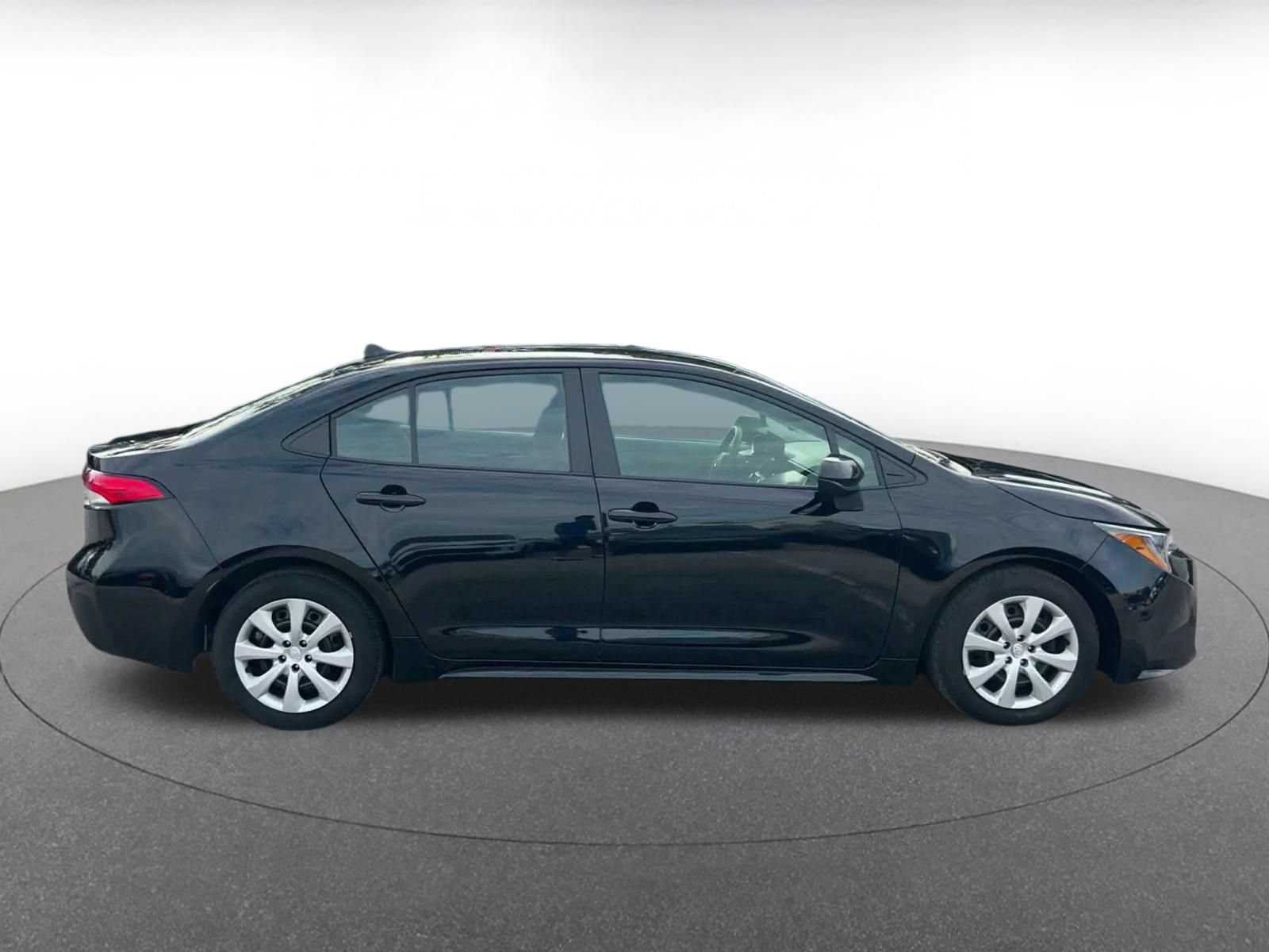 Thumbnail: 2025 Toyota Corolla - 15