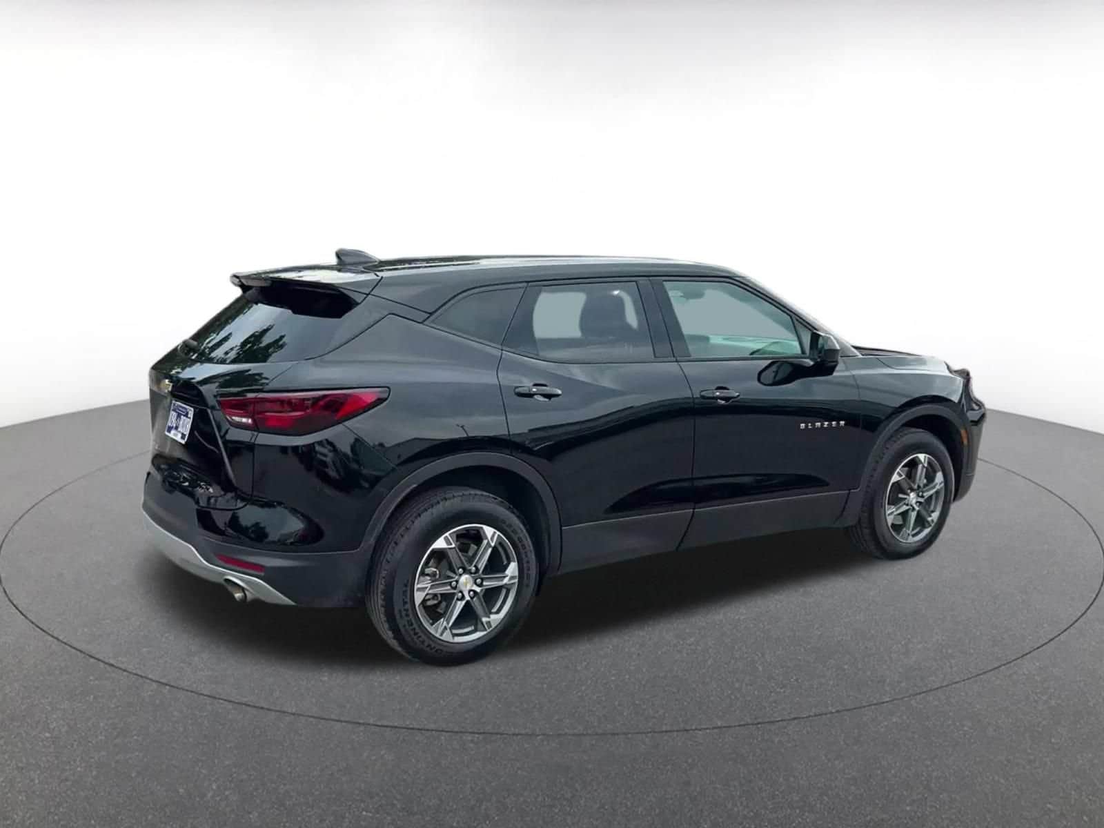 Thumbnail: 2026 Chevrolet Blazer - 13