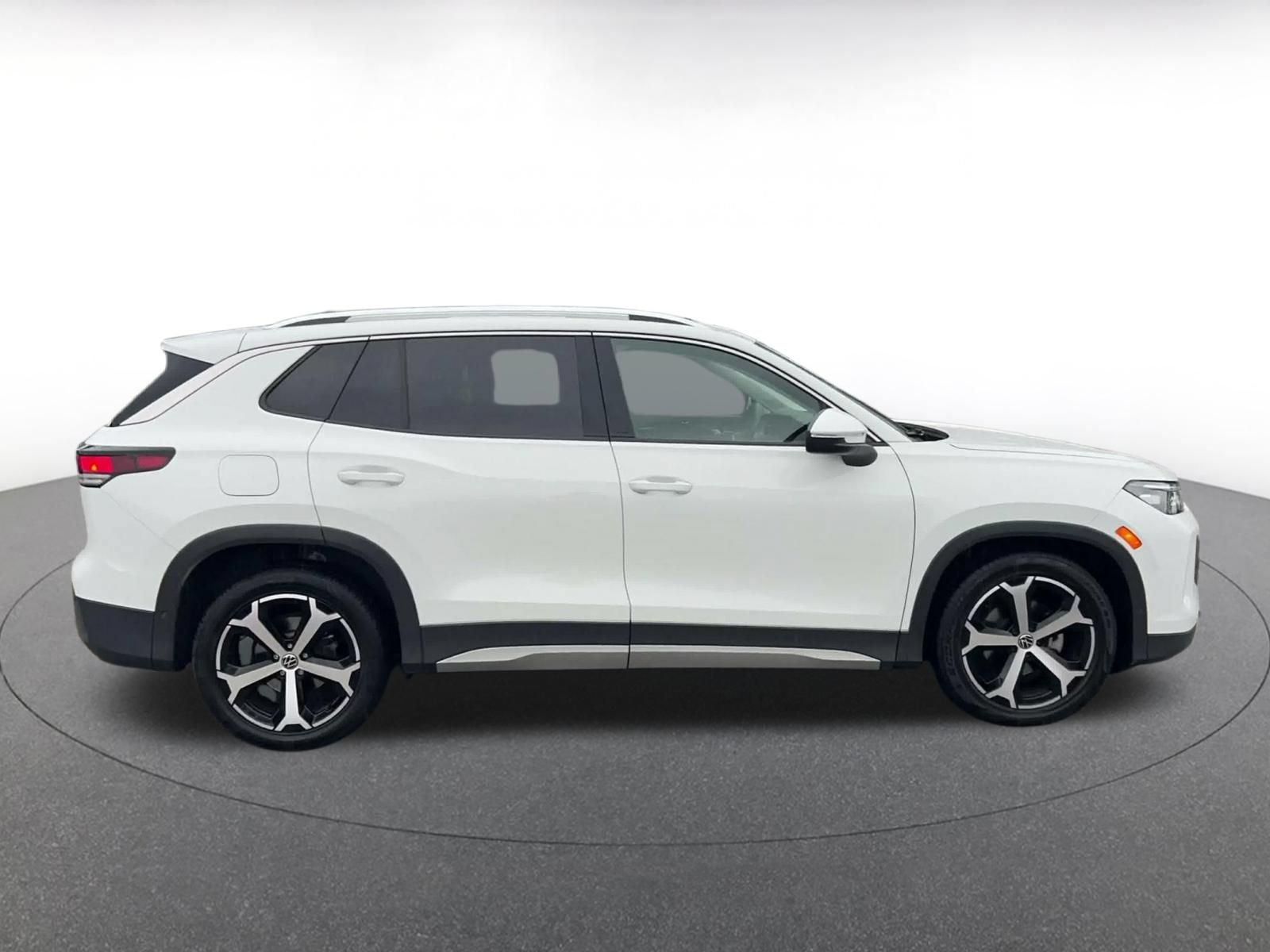 Thumbnail: 2026 Volkswagen Tiguan - 15