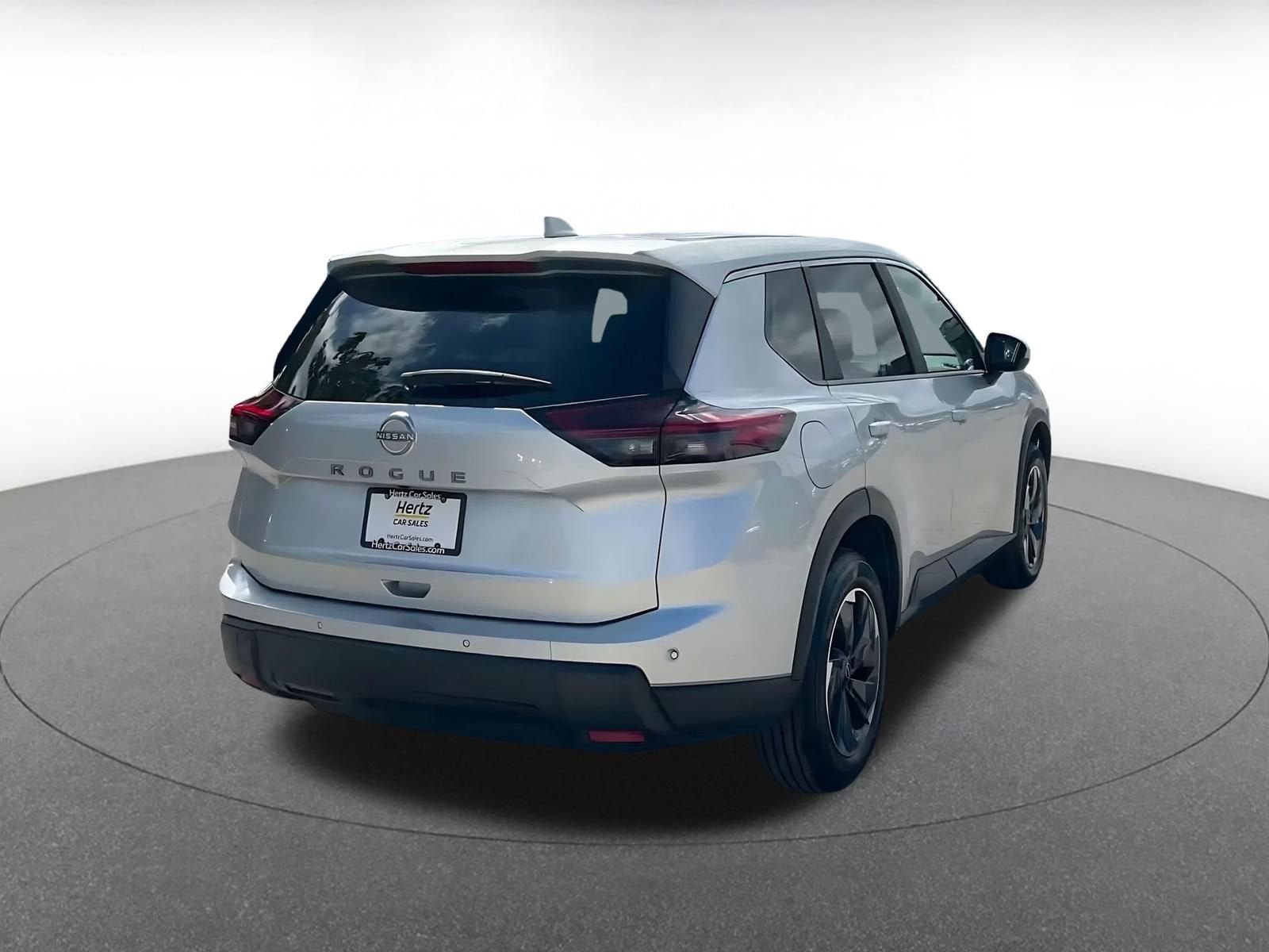 Thumbnail: 2025 Nissan Rogue - 13