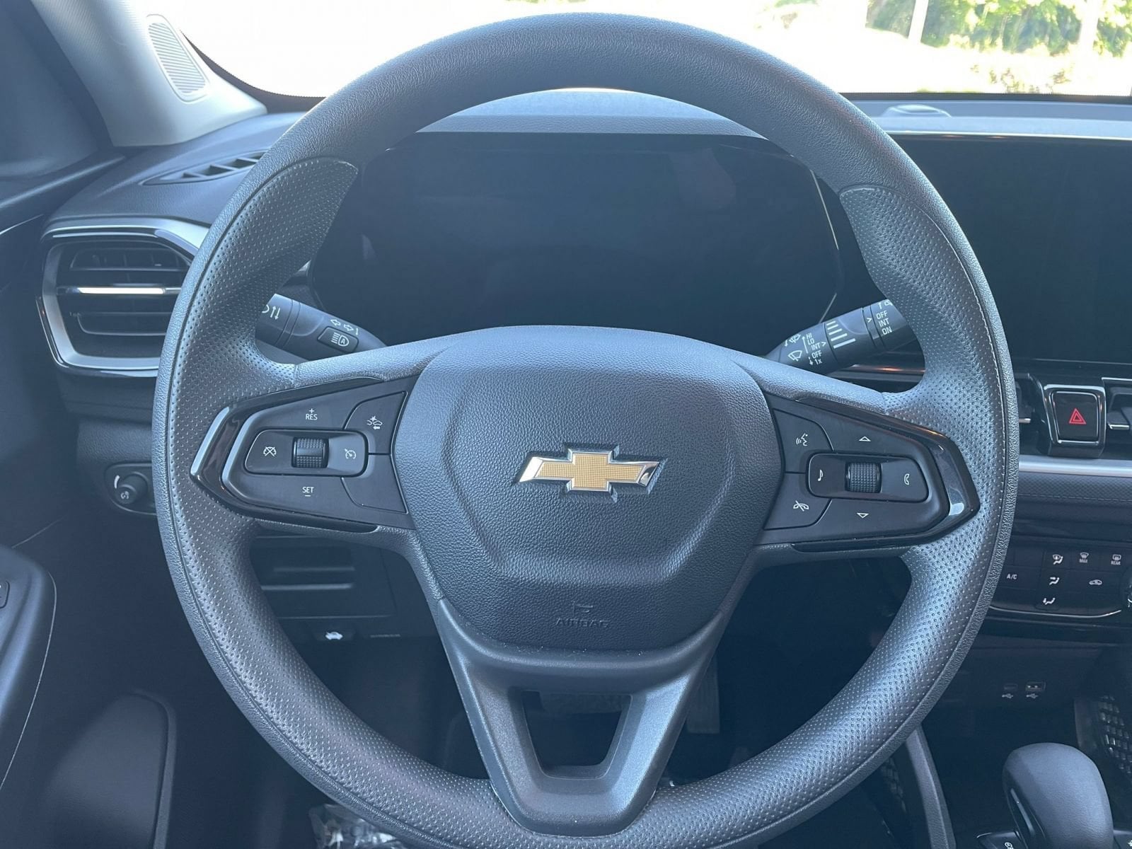 Thumbnail: 2025 Chevrolet TrailBlazer - 28