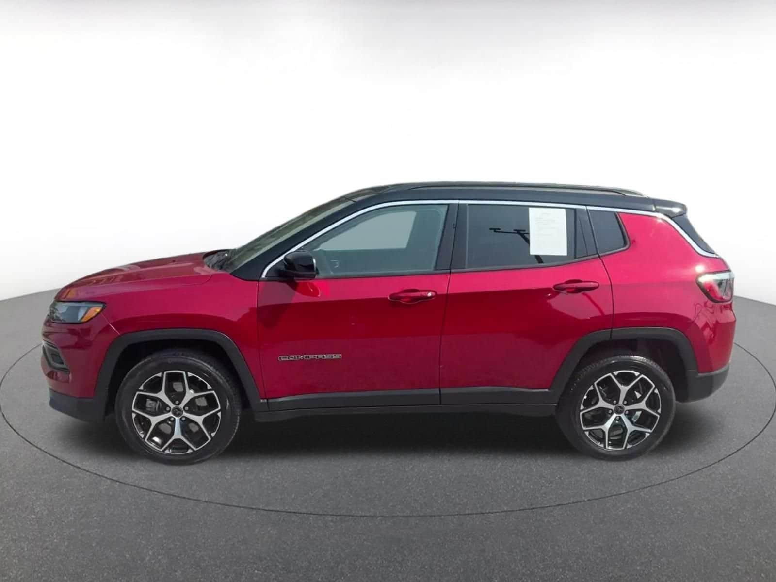 Thumbnail: 2025 Jeep Compass - 8