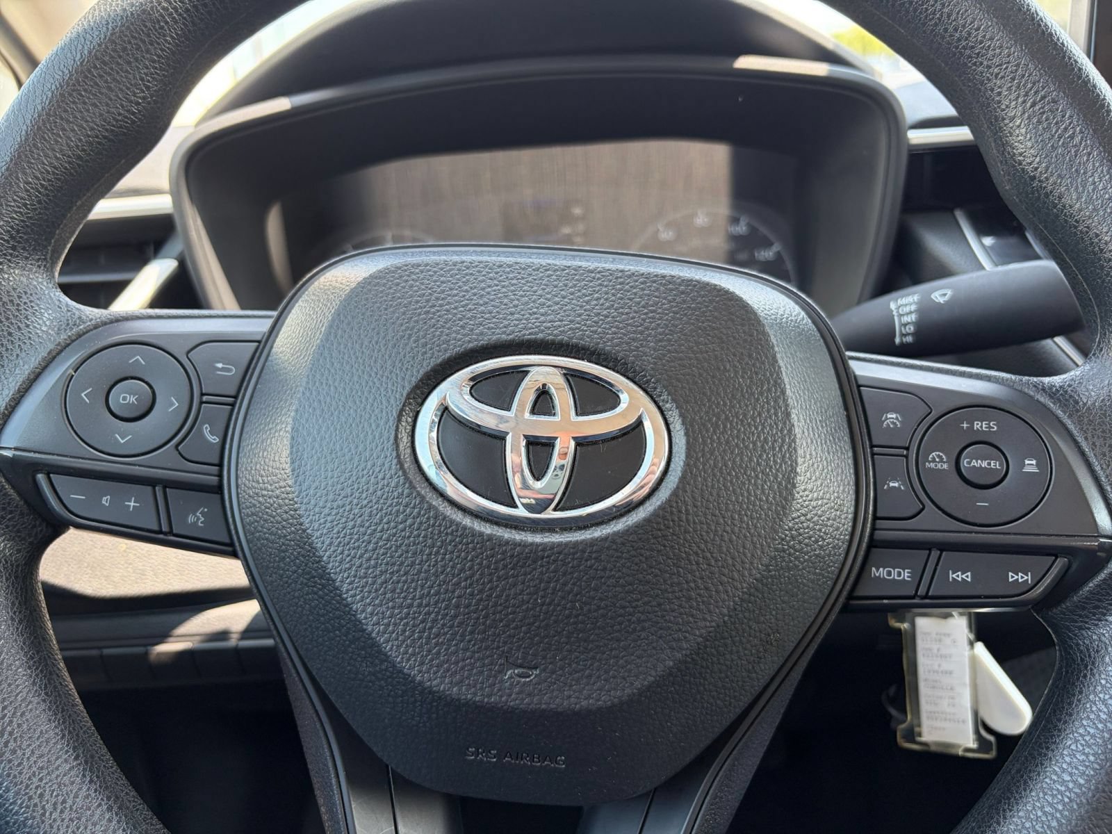 Thumbnail: 2025 Toyota Corolla - 24