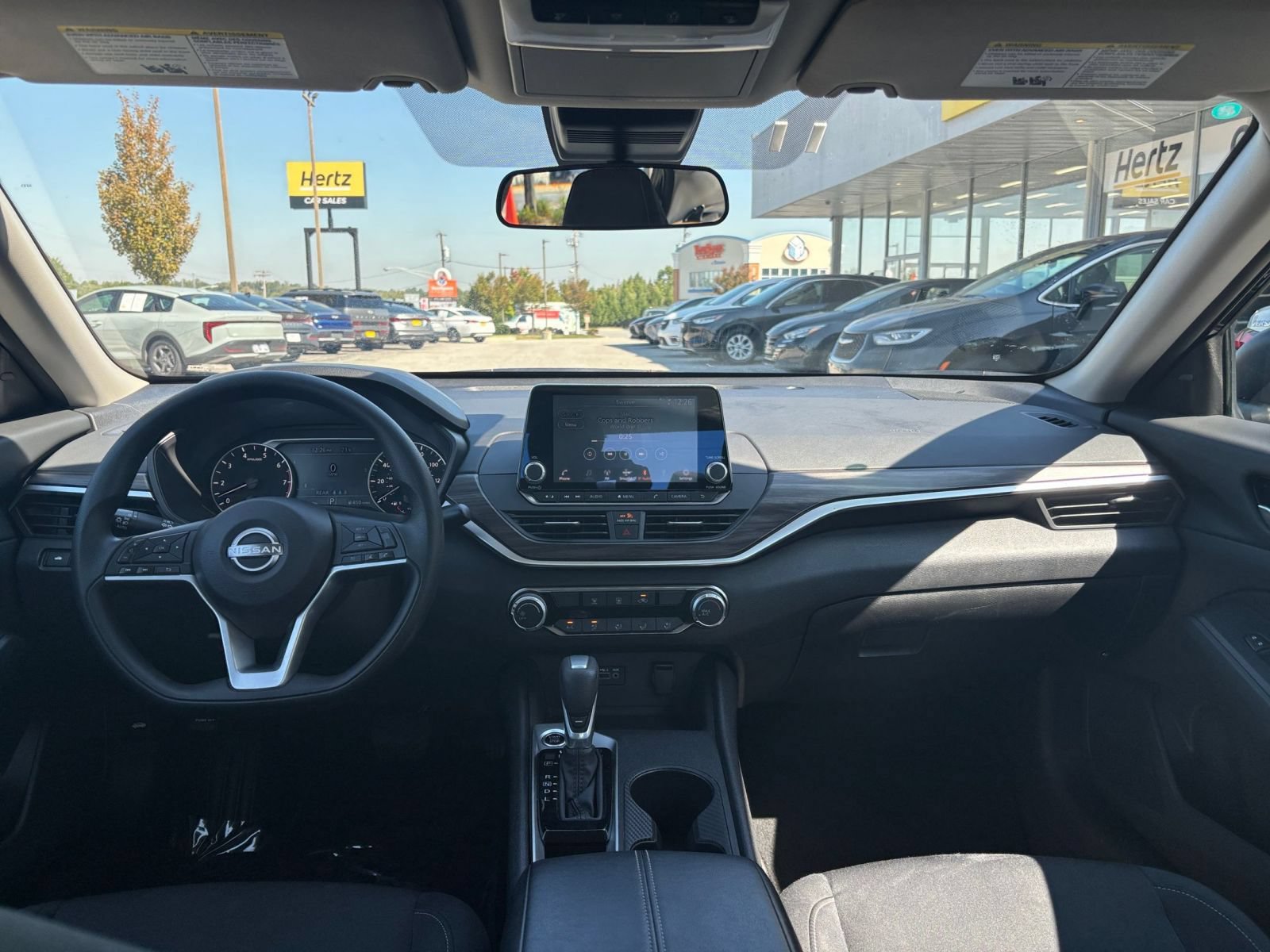 Thumbnail: 2025 Nissan Altima - 32
