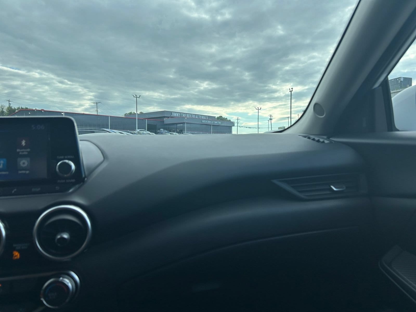 Thumbnail: 2025 Nissan Sentra - 29