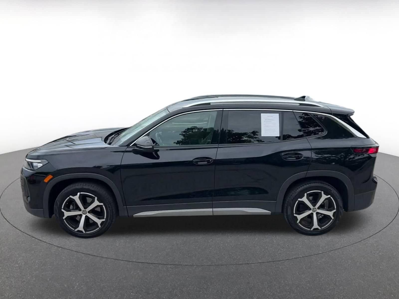 Thumbnail: 2026 Volkswagen Tiguan - 8