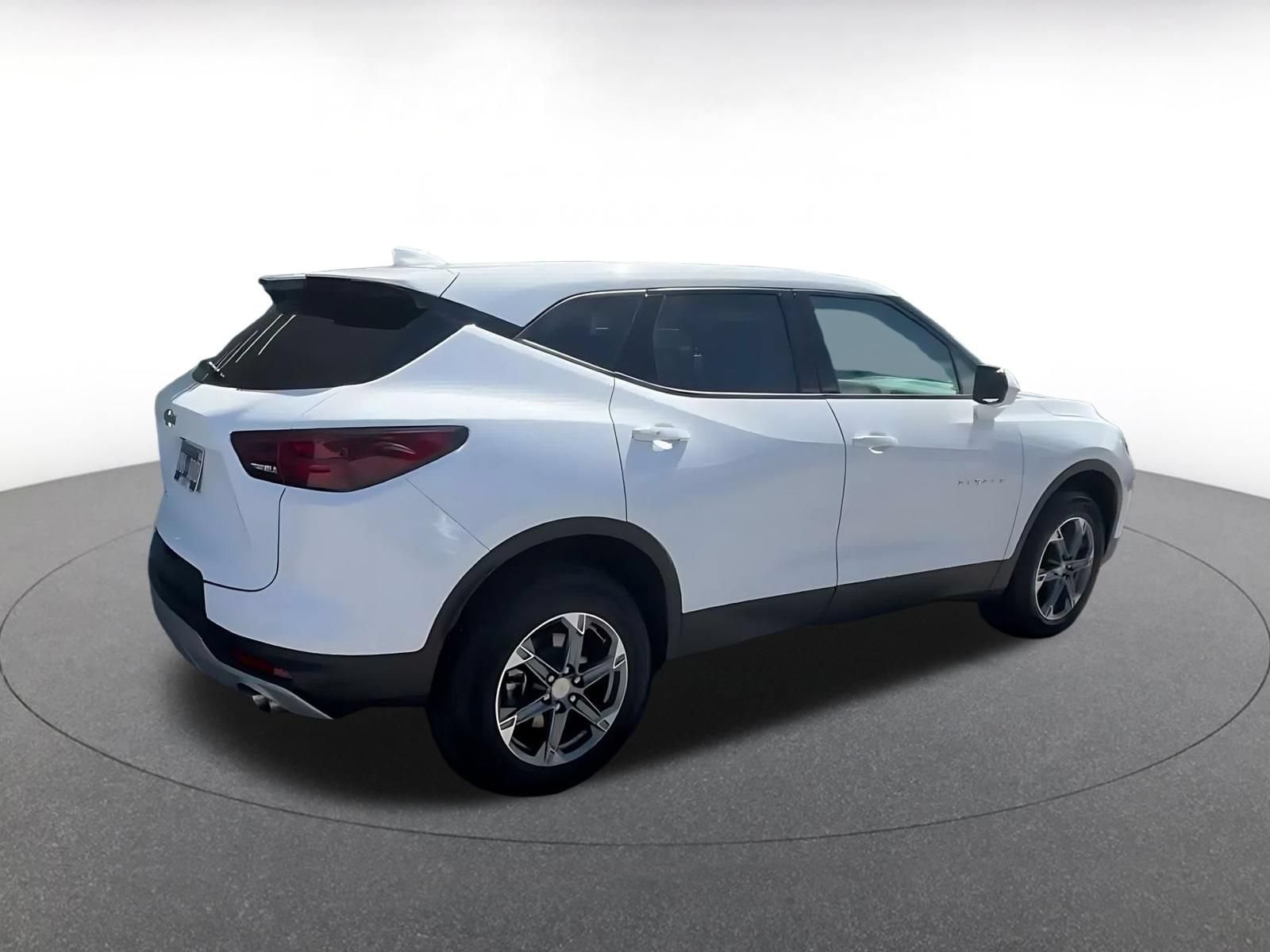 Thumbnail: 2026 Chevrolet Blazer - 13