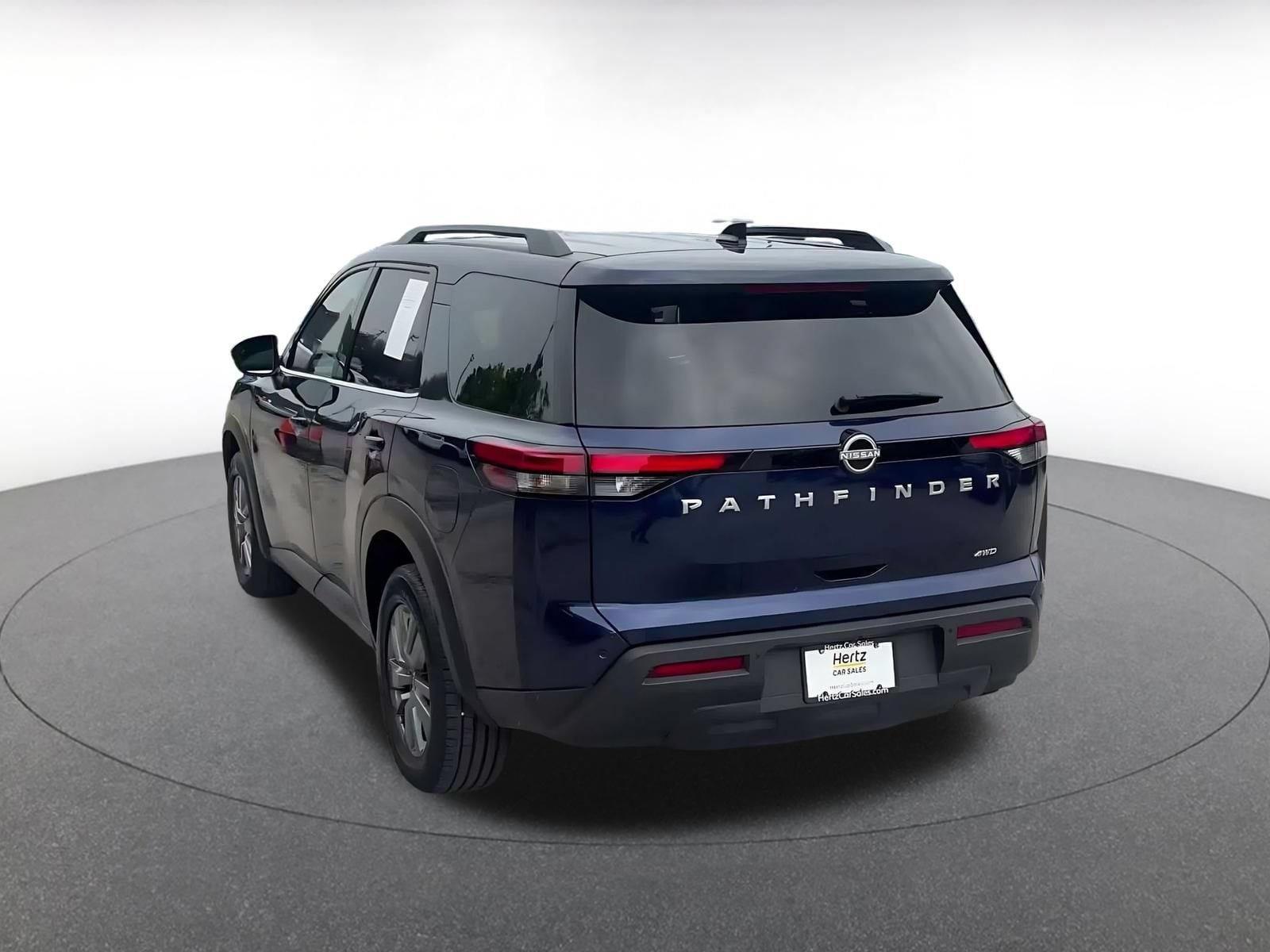 Thumbnail: 2025 Nissan Pathfinder - 10