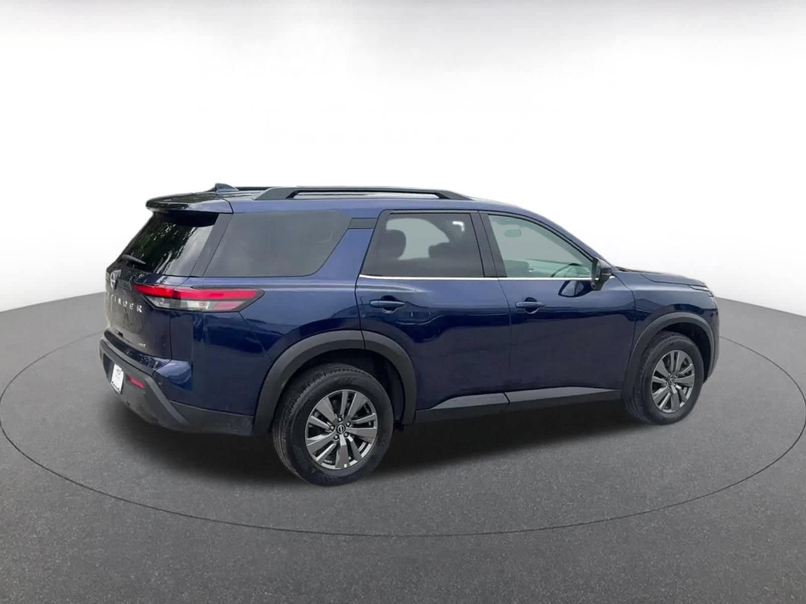 Thumbnail: 2025 Nissan Pathfinder - 14