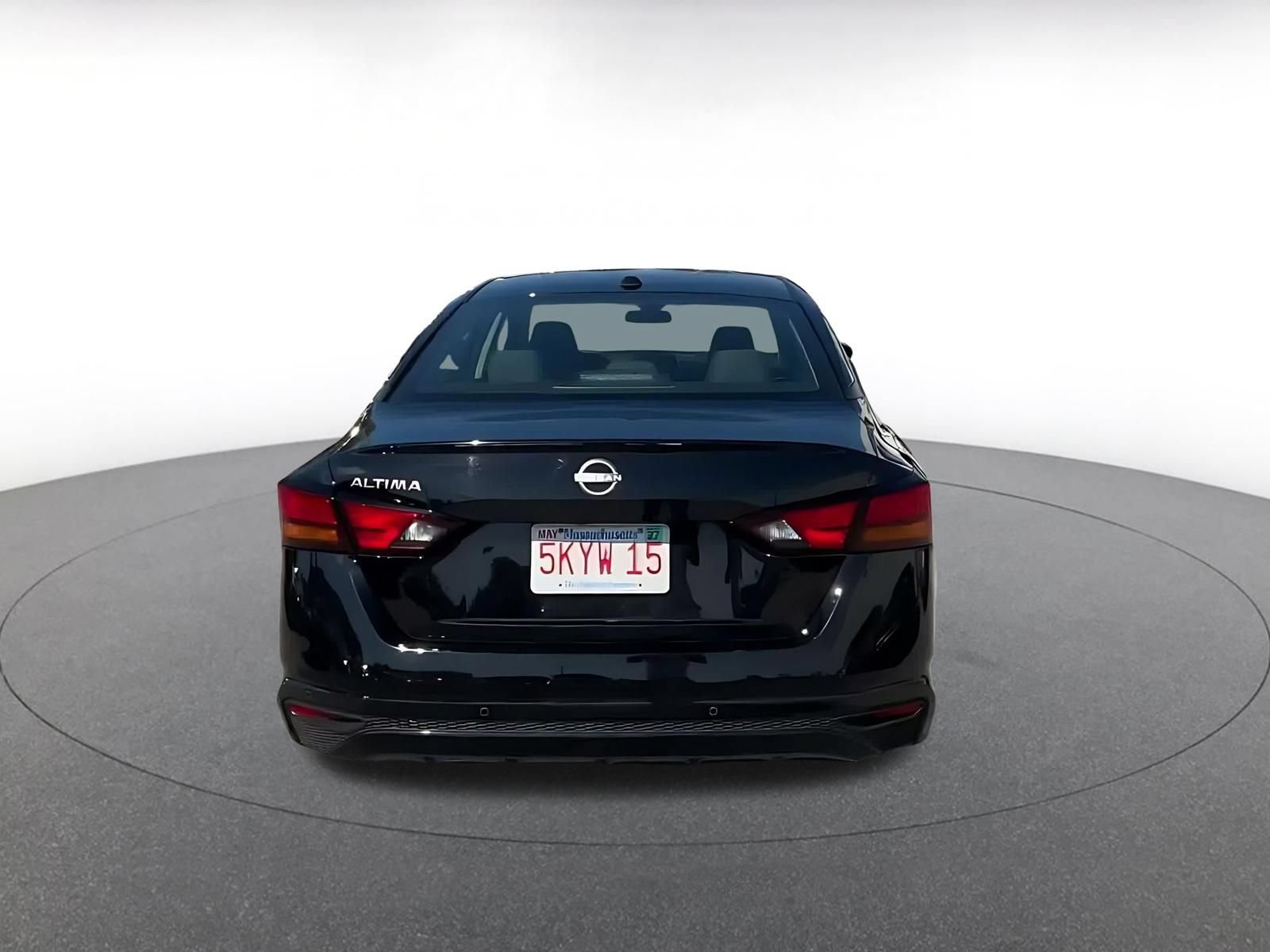 Thumbnail: 2025 Nissan Altima - 12