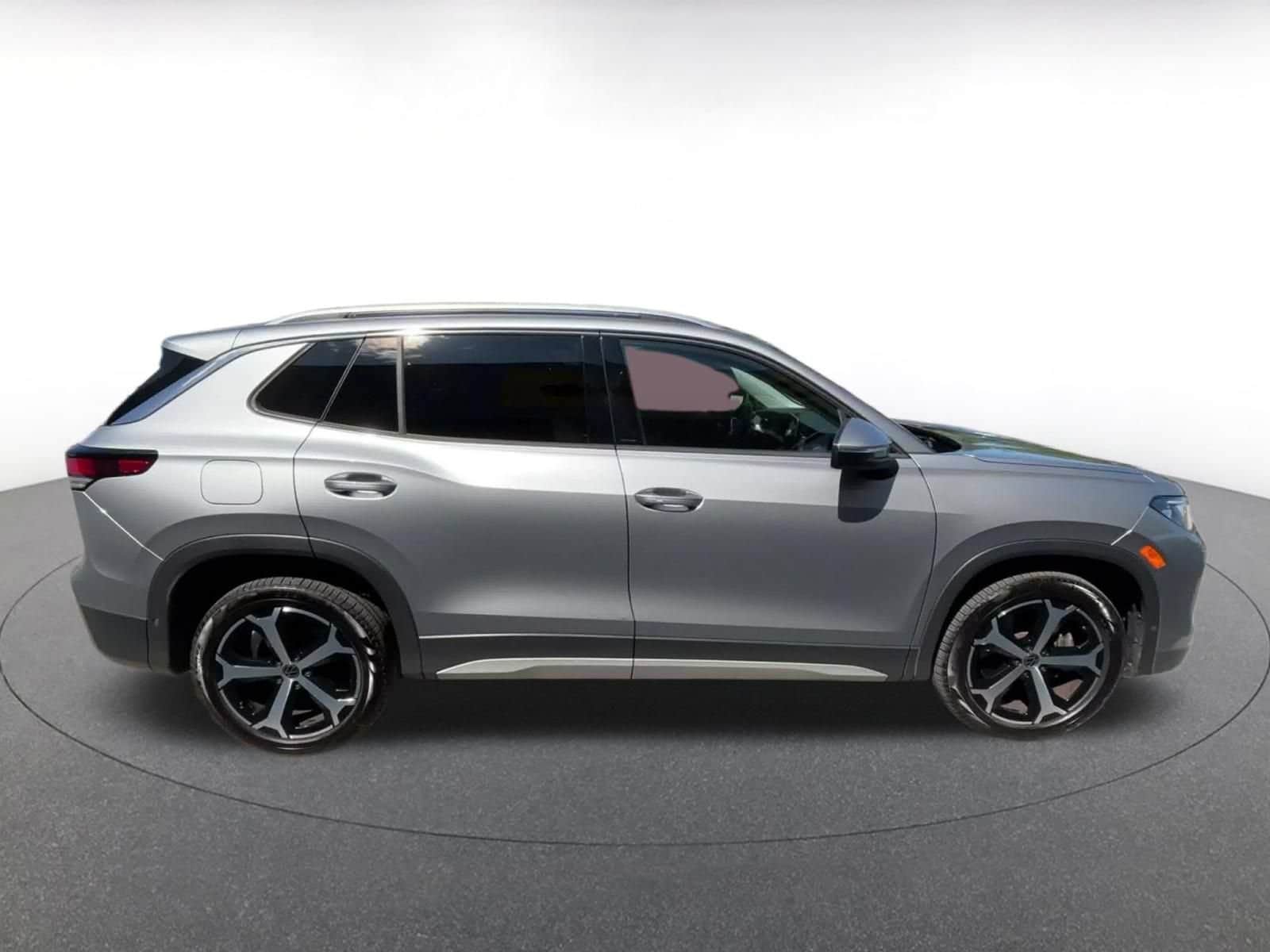 Thumbnail: 2026 Volkswagen Tiguan - 15