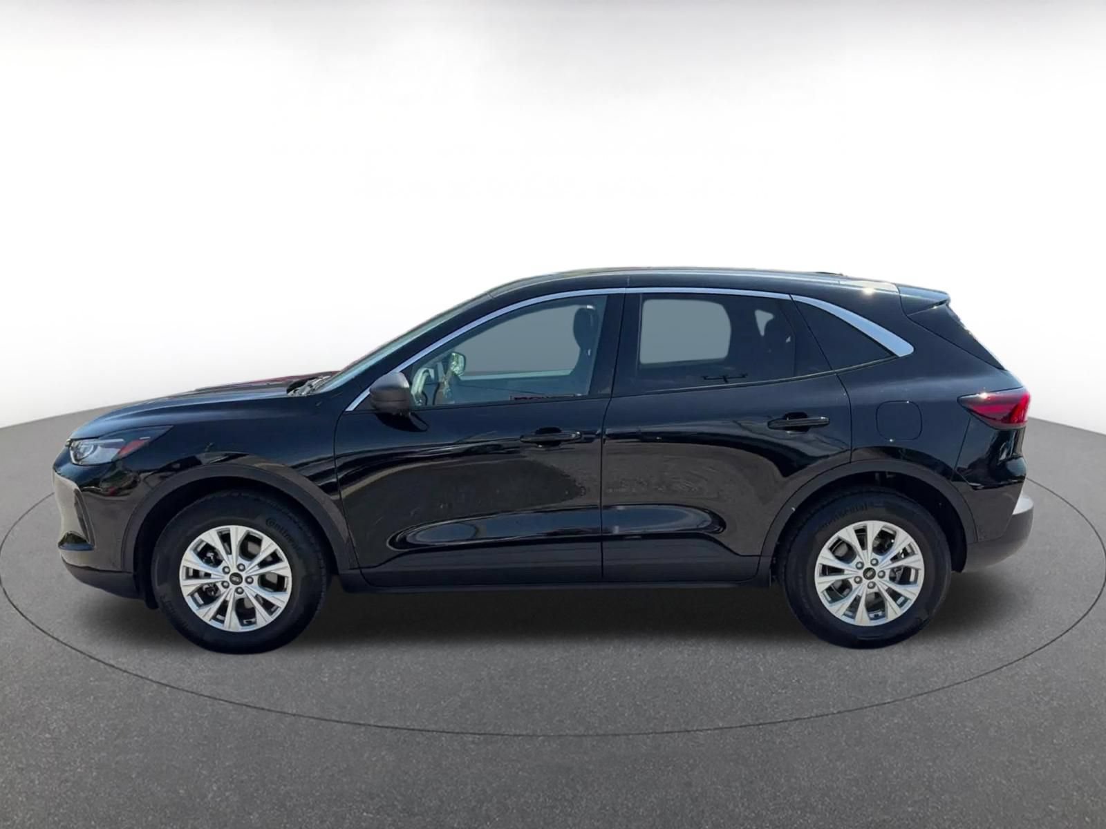 Thumbnail: 2024 Ford Escape - 8