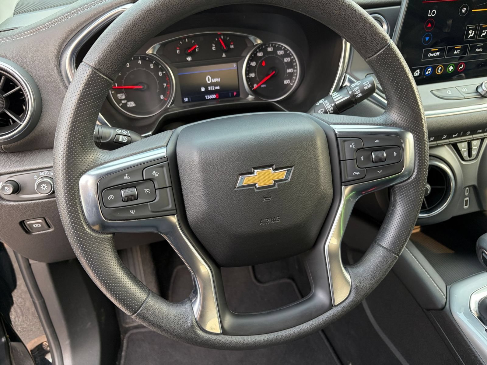 Thumbnail: 2026 Chevrolet Blazer - 27