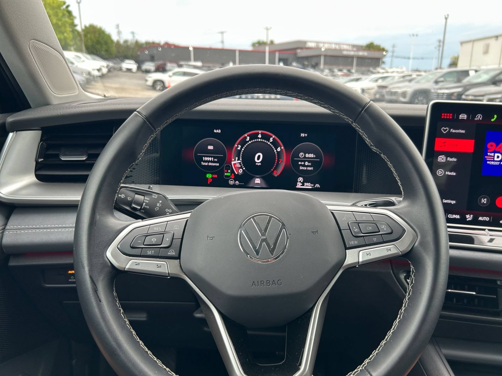 Thumbnail: 2026 Volkswagen Tiguan - 28