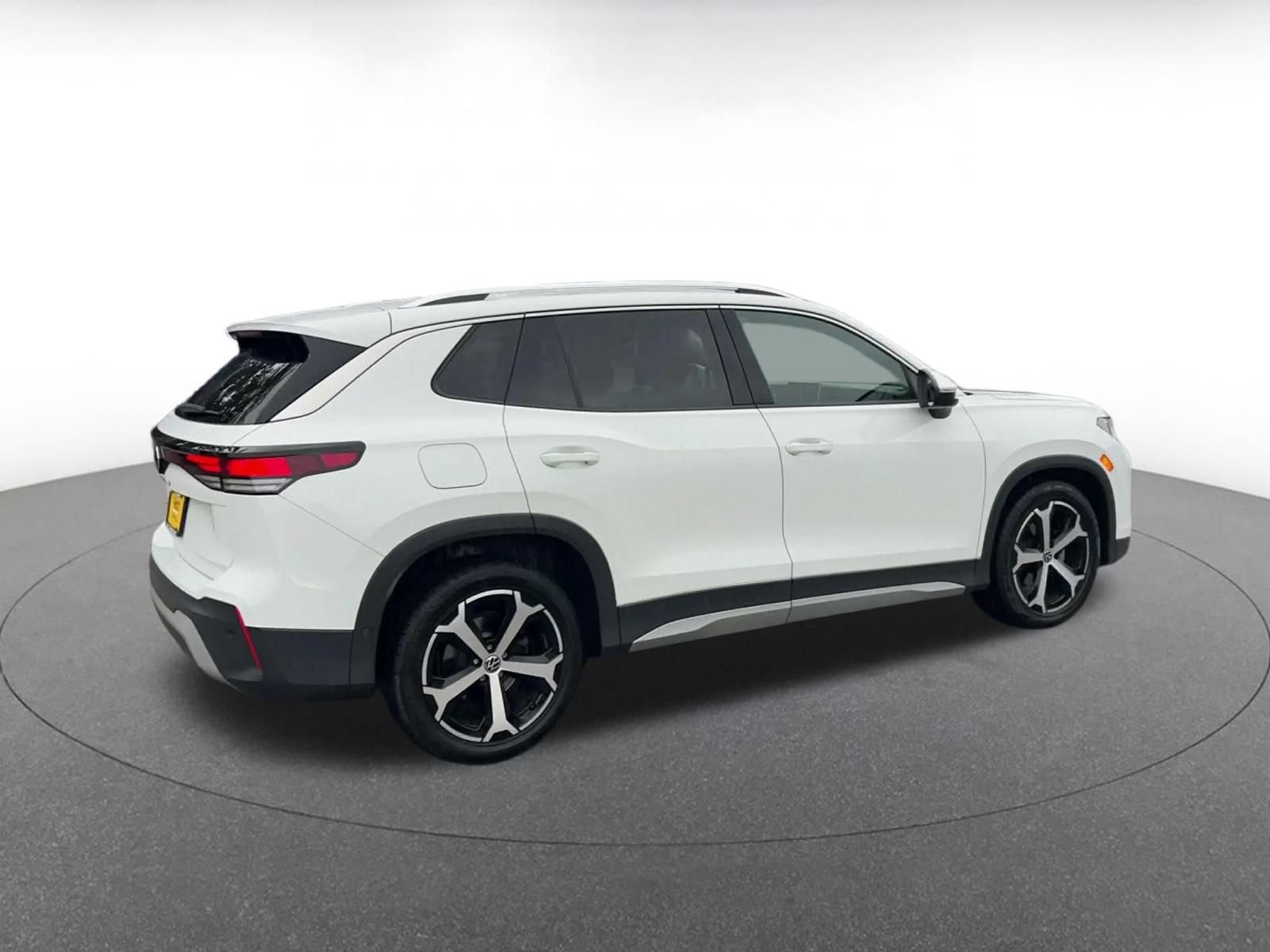 Thumbnail: 2026 Volkswagen Tiguan - 14