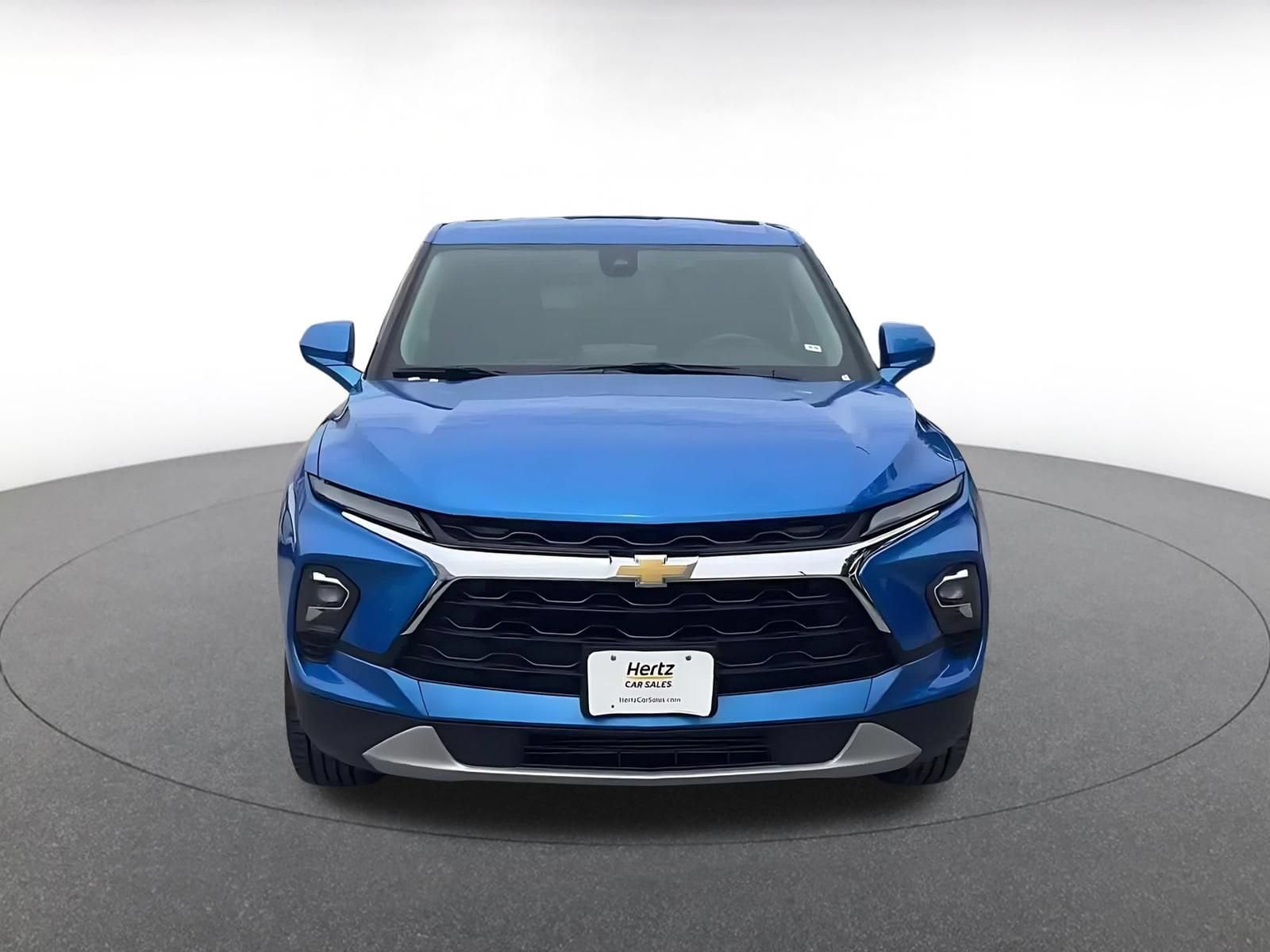 Thumbnail: 2025 Chevrolet Blazer - 4