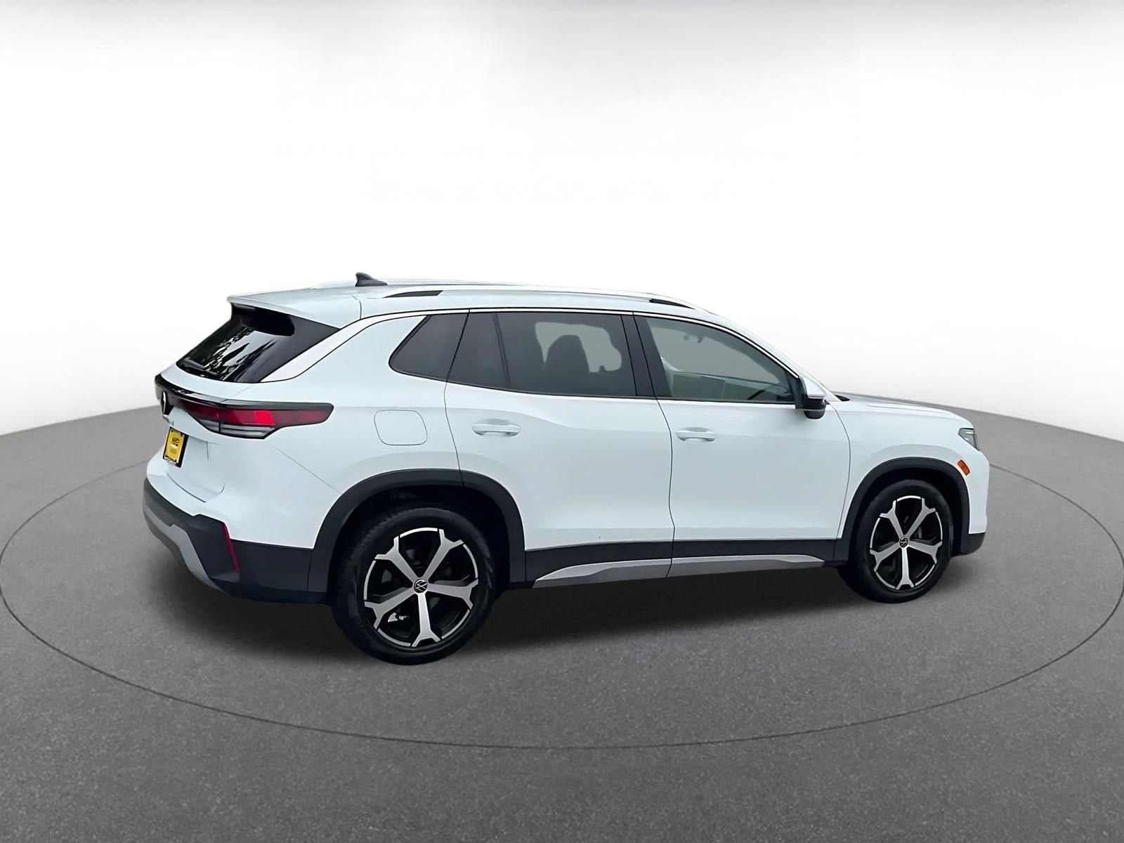Thumbnail: 2026 Volkswagen Tiguan - 14