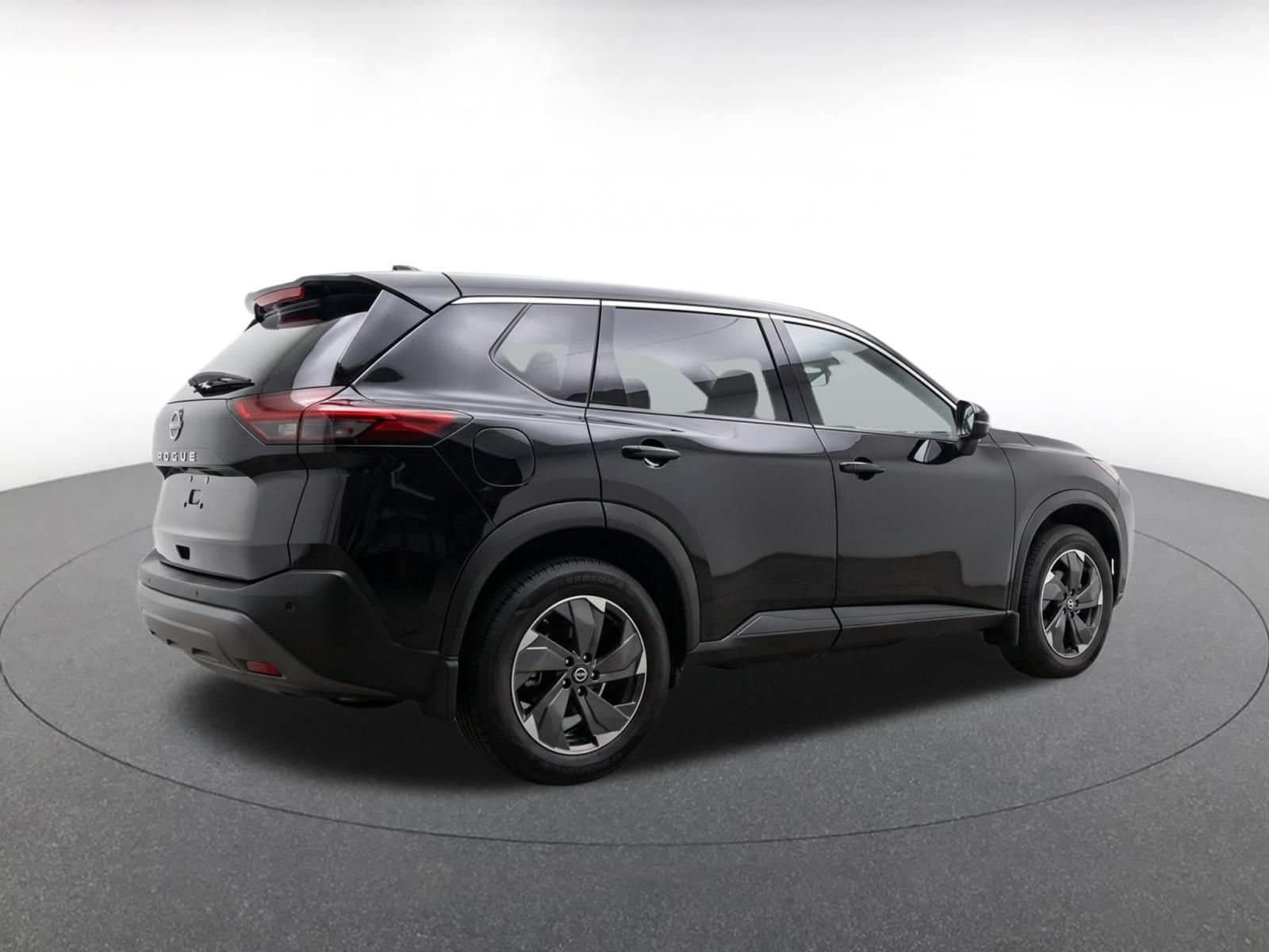 Thumbnail: 2025 Nissan Rogue - 8