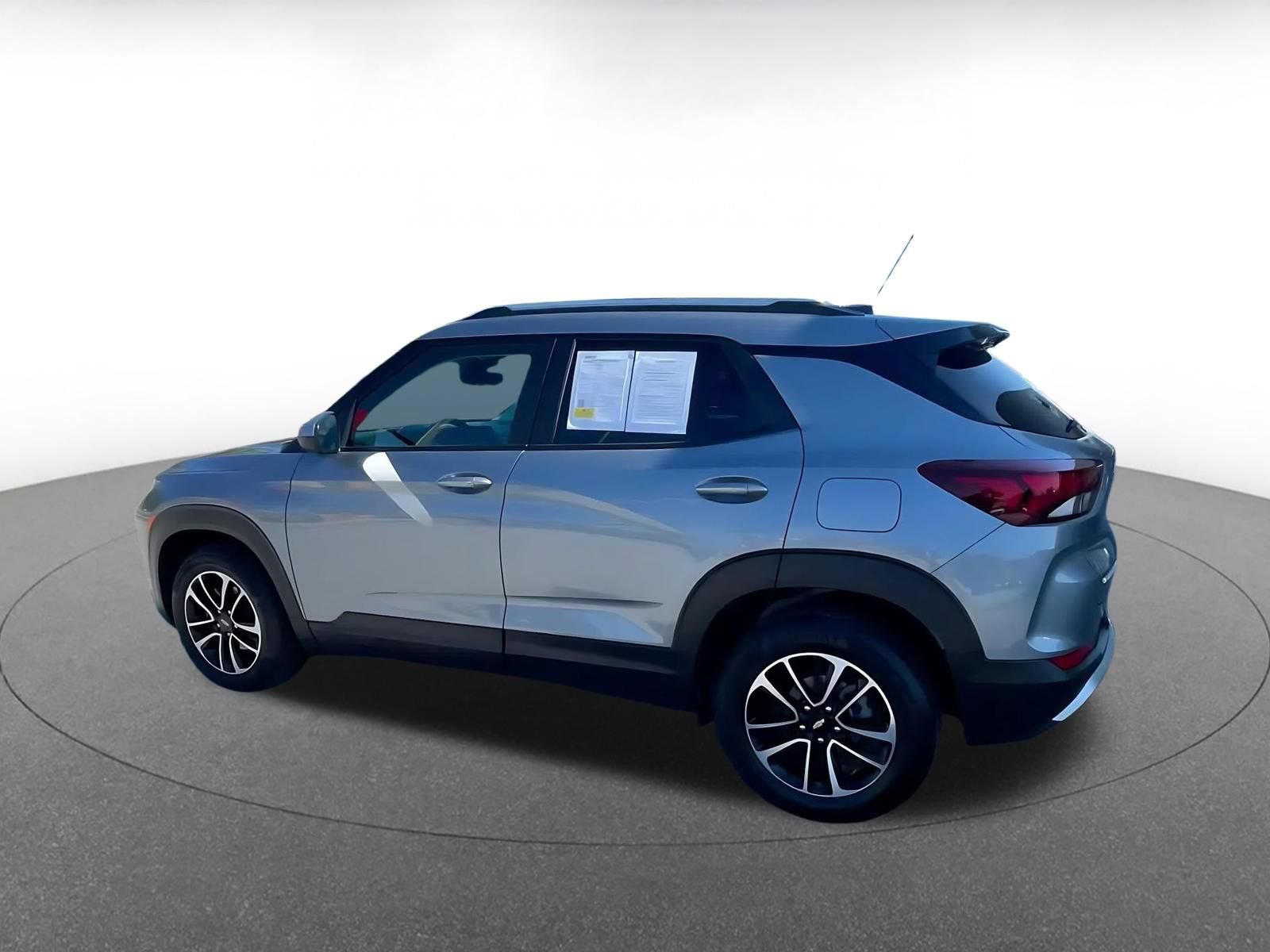 Thumbnail: 2025 Chevrolet TrailBlazer - 8