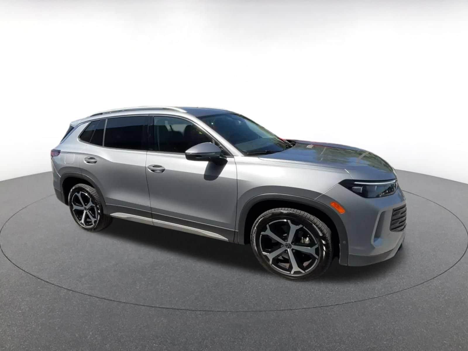 Thumbnail: 2026 Volkswagen Tiguan - 2