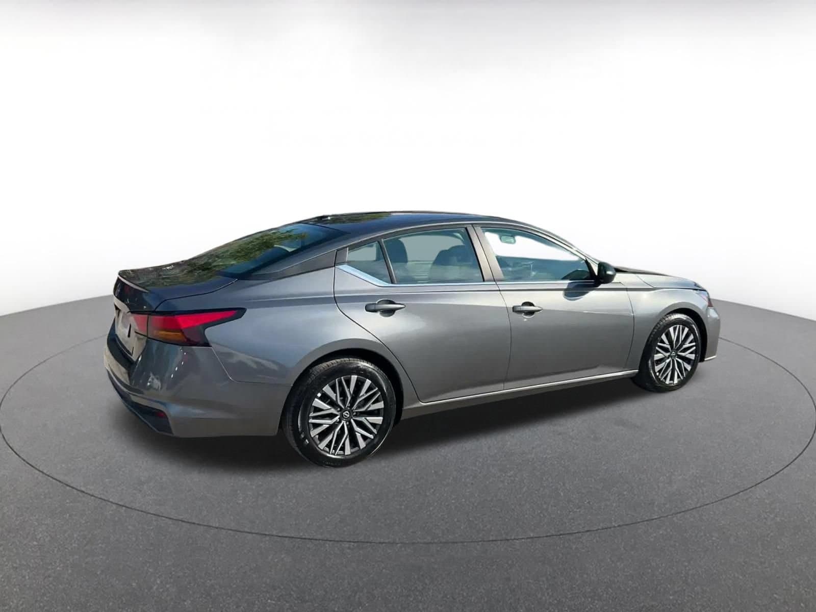 Thumbnail: 2026 Nissan Altima - 14