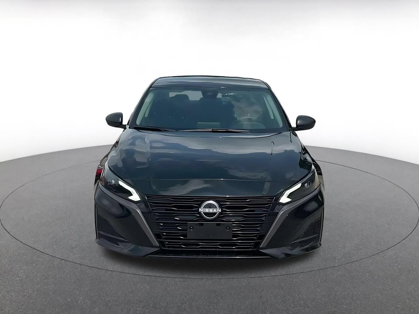 Thumbnail: 2026 Nissan Altima - 4