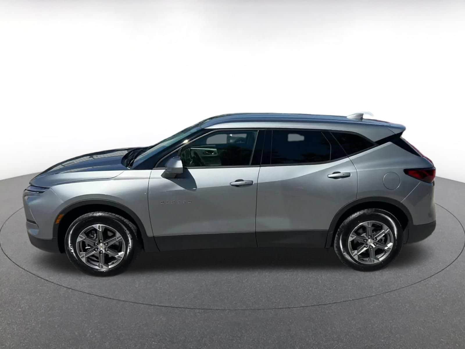 Thumbnail: 2026 Chevrolet Blazer - 8