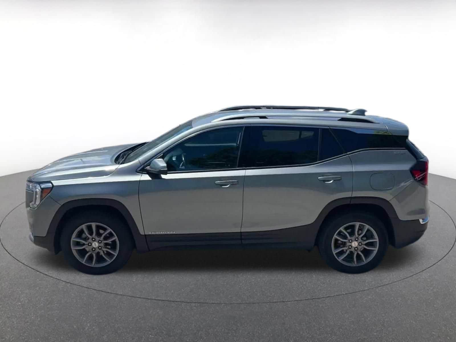 Thumbnail: 2024 GMC Terrain - 8
