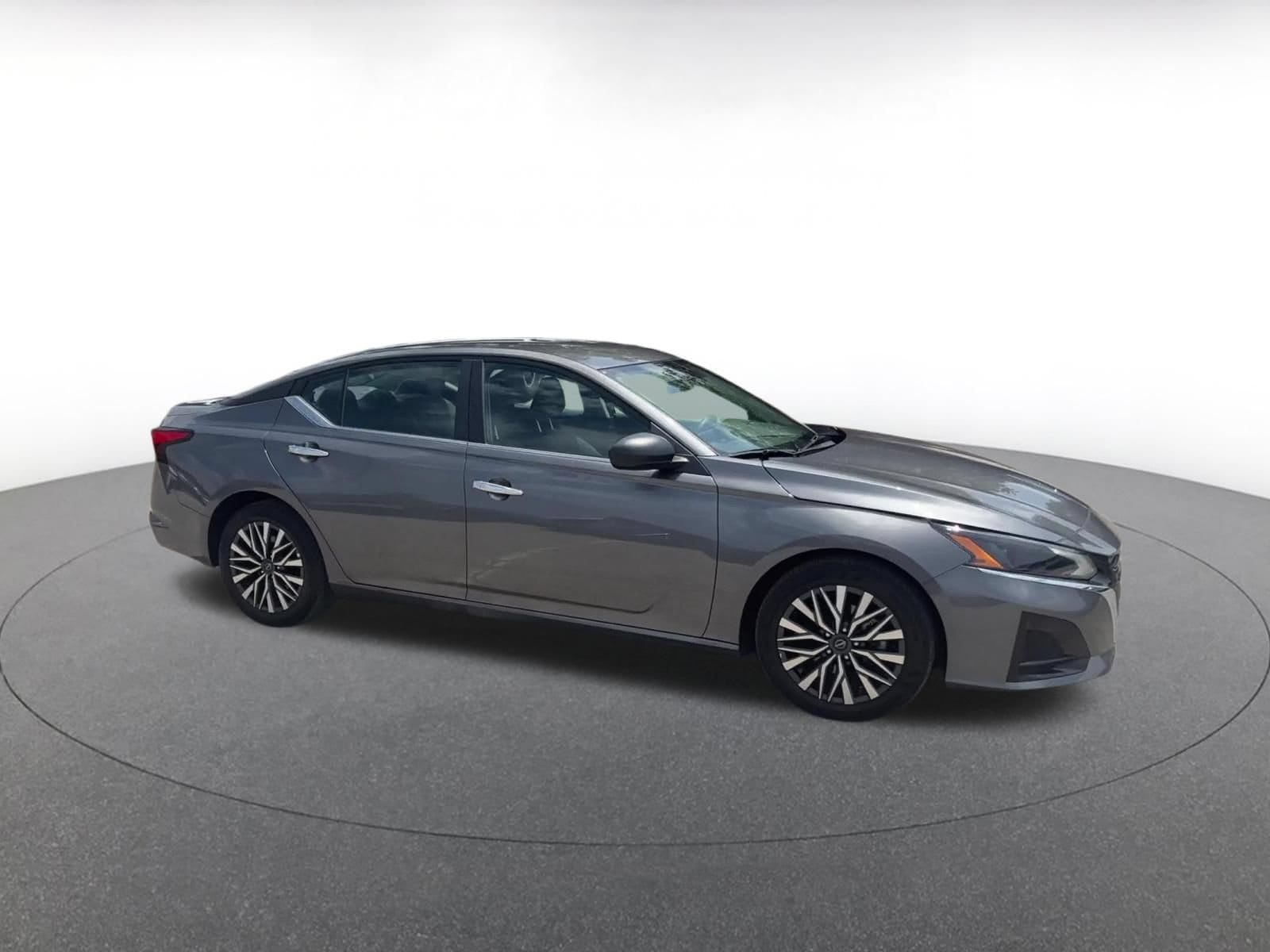 Thumbnail: 2025 Nissan Altima - 2