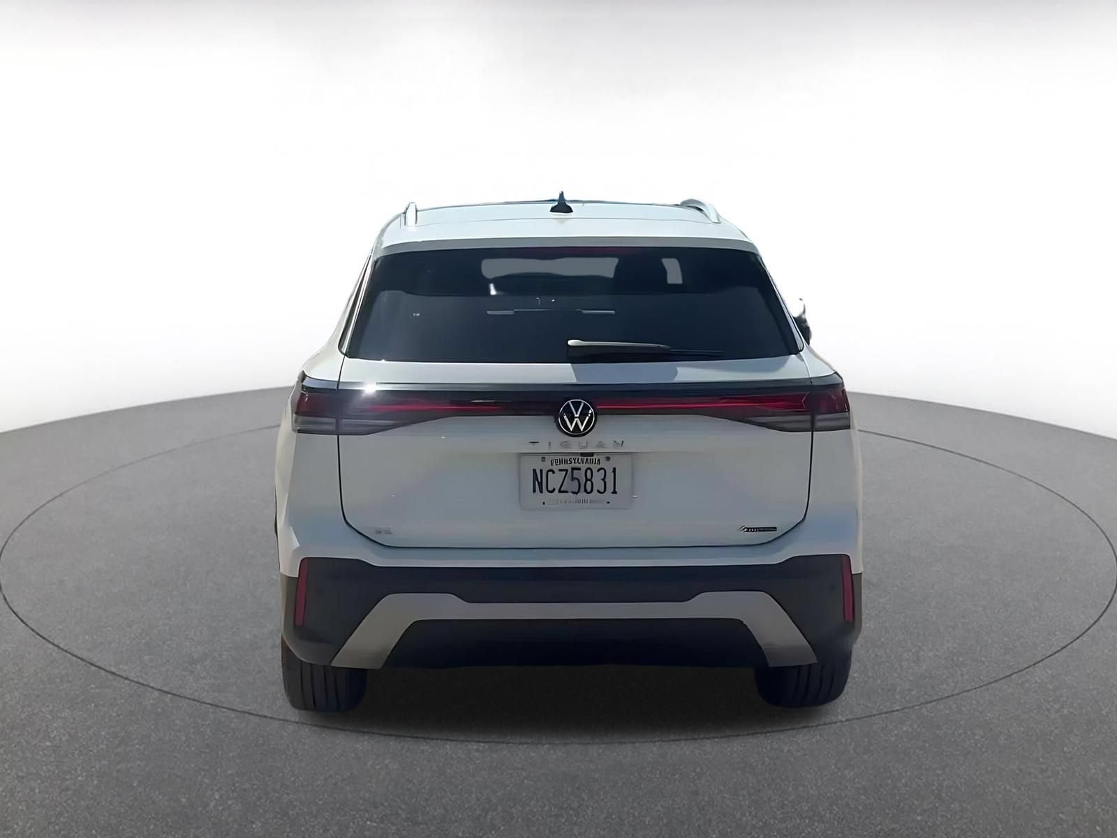 Thumbnail: 2026 Volkswagen Tiguan - 12
