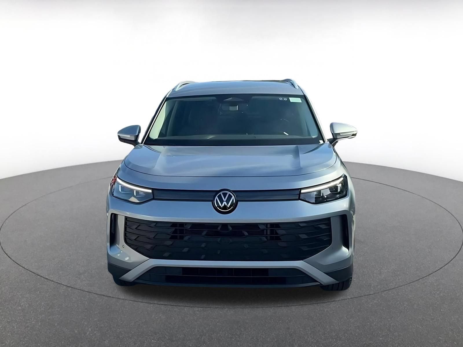 Thumbnail: 2026 Volkswagen Tiguan - 4