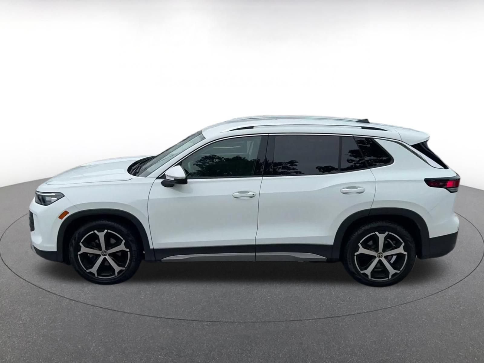 Thumbnail: 2026 Volkswagen Tiguan - 8