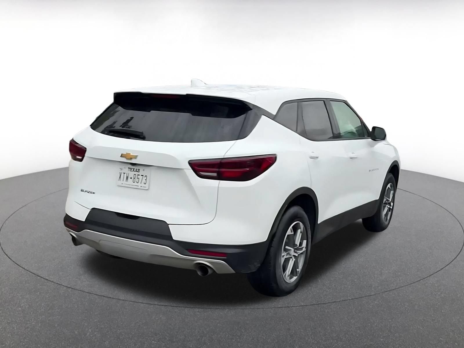 Thumbnail: 2026 Chevrolet Blazer - 14