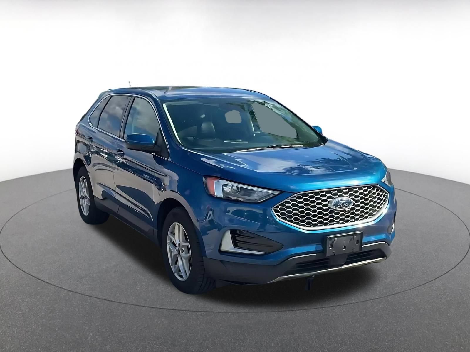 Thumbnail: 2024 Ford Edge - 3