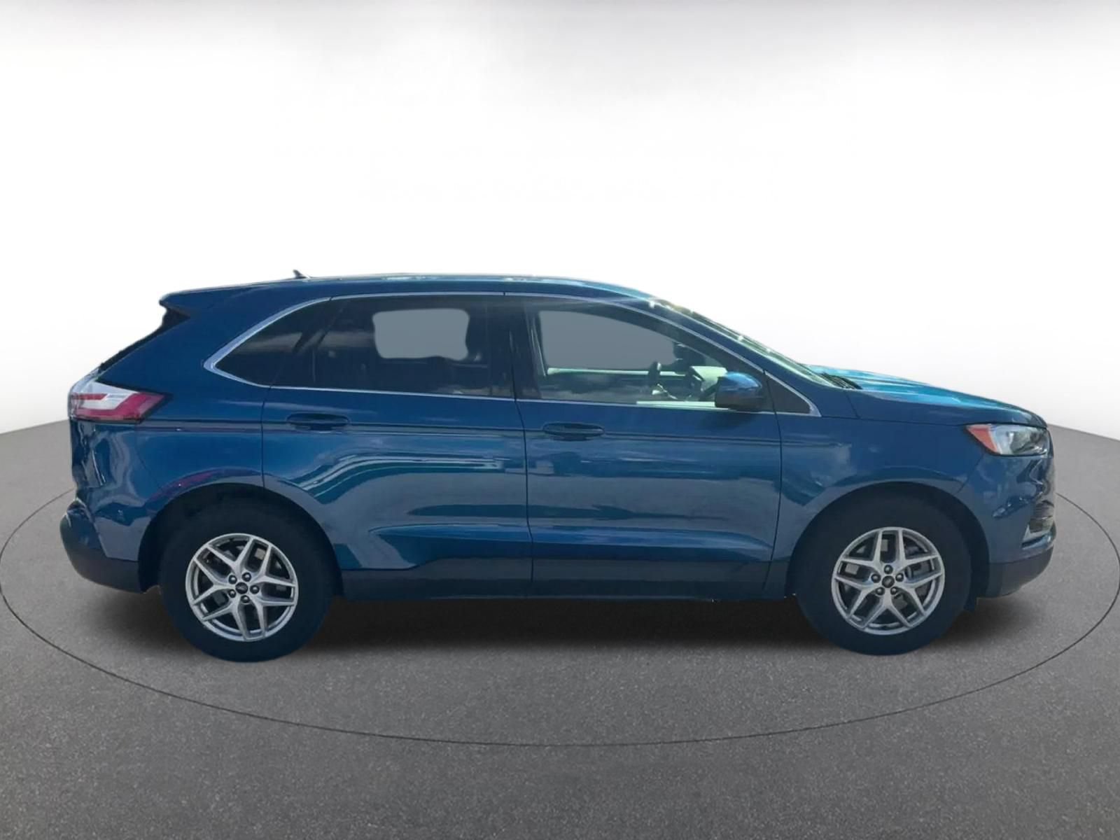 Thumbnail: 2024 Ford Edge - 15
